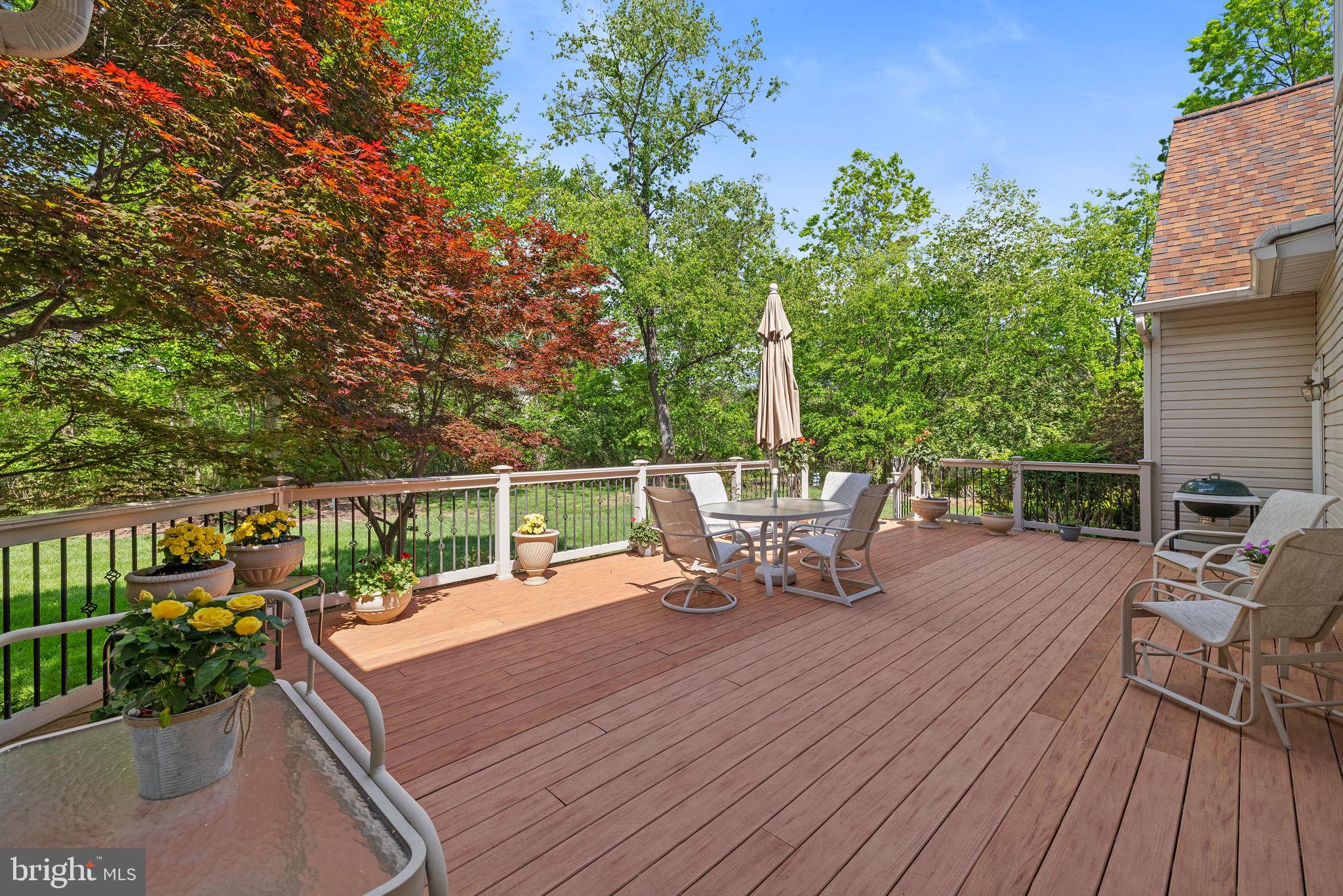 GWYNEDD KNOLL - Residential