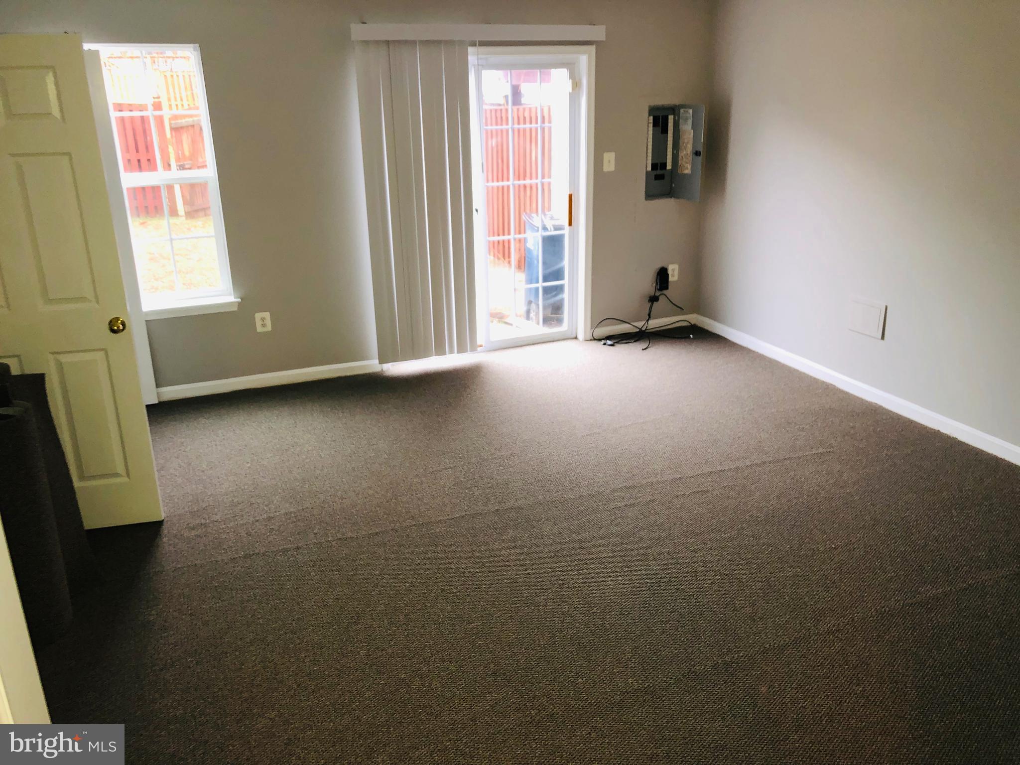 SUMMIT CREEK - Residential