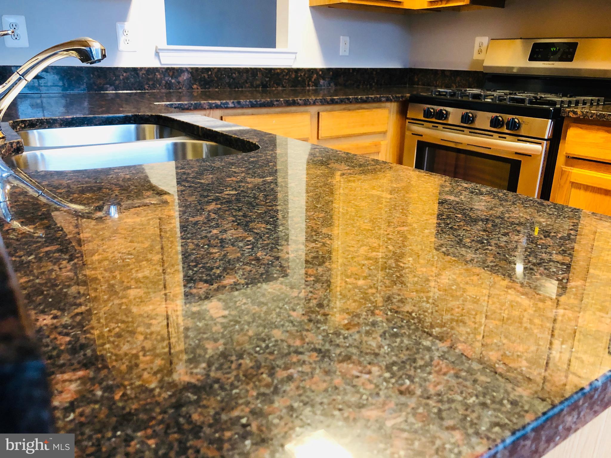 SUMMIT CREEK - Residential