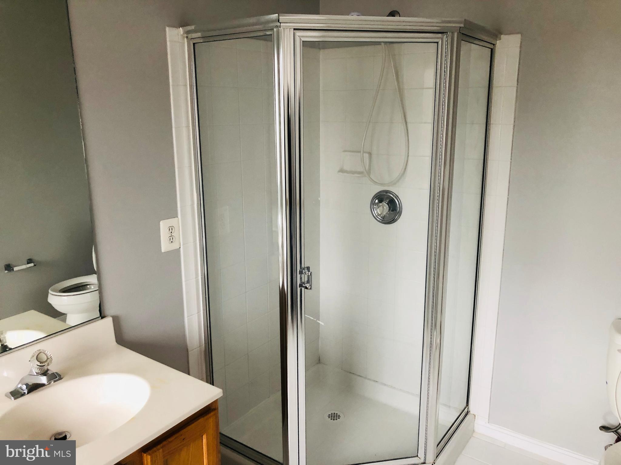 SUMMIT CREEK - Residential