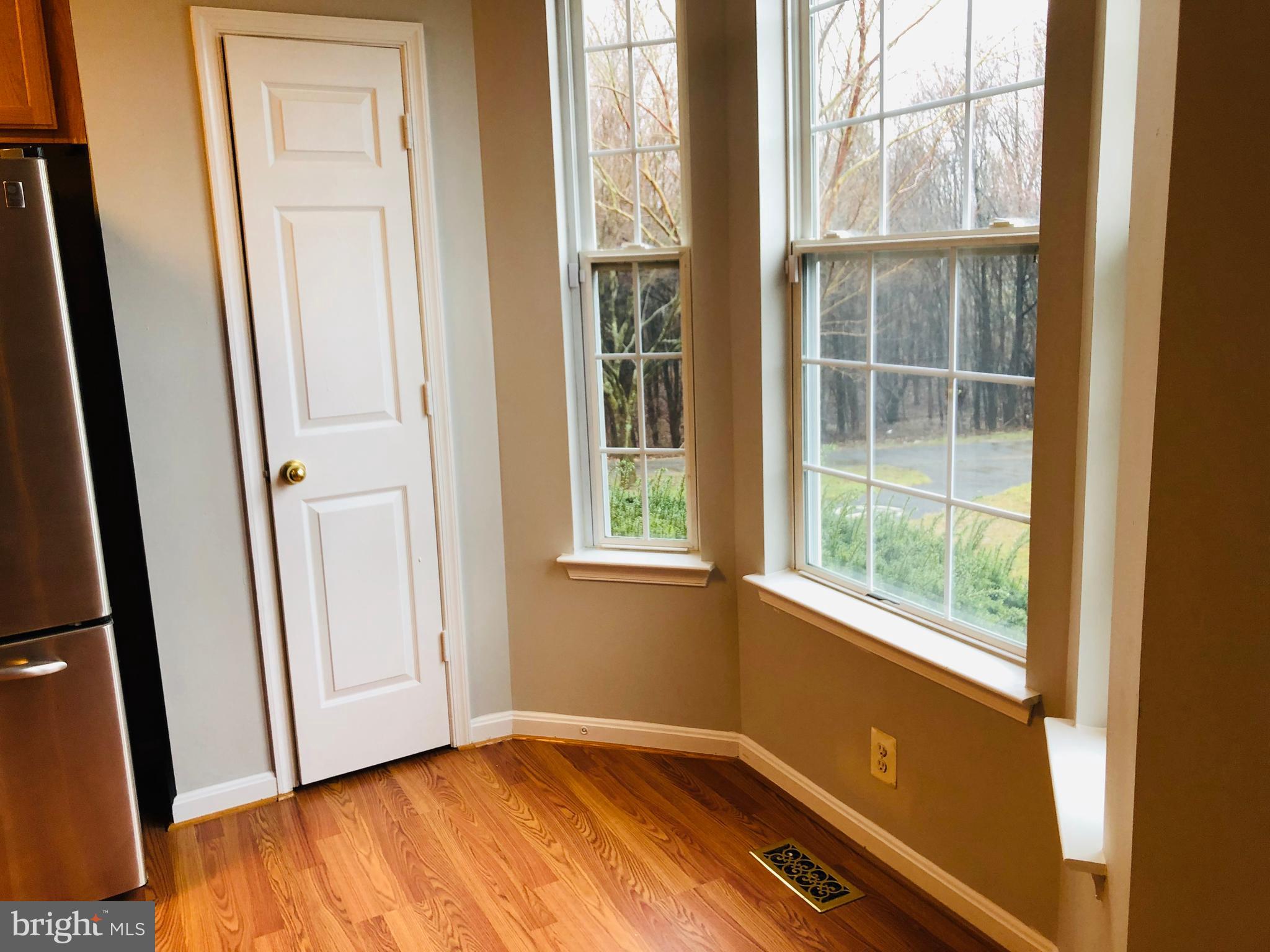 SUMMIT CREEK - Residential