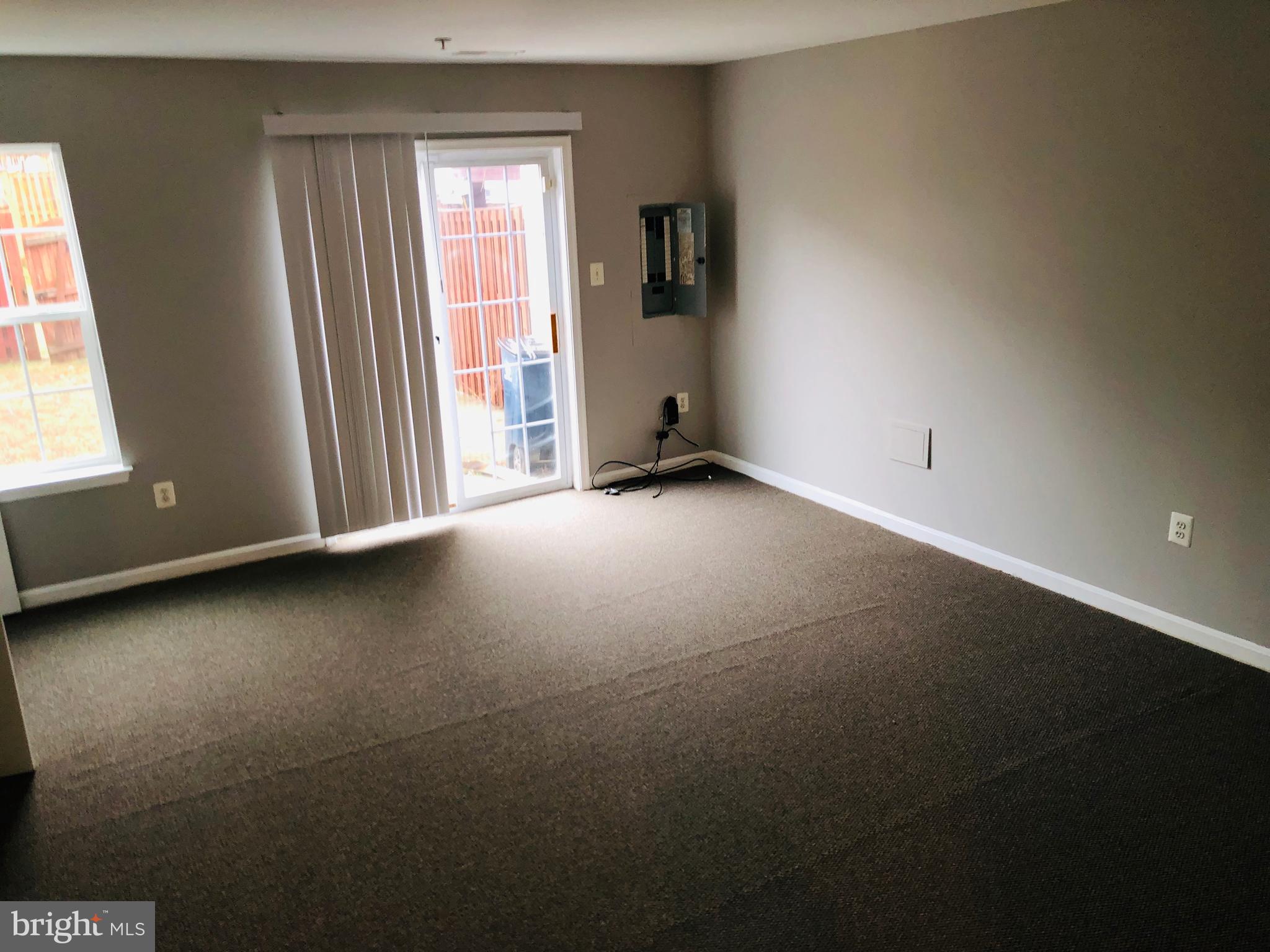 SUMMIT CREEK - Residential