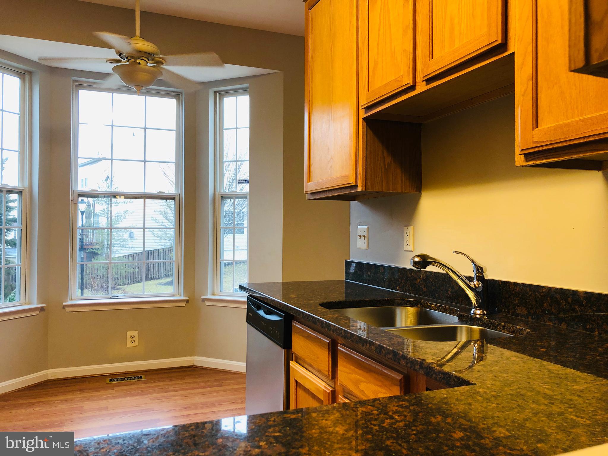 SUMMIT CREEK - Residential