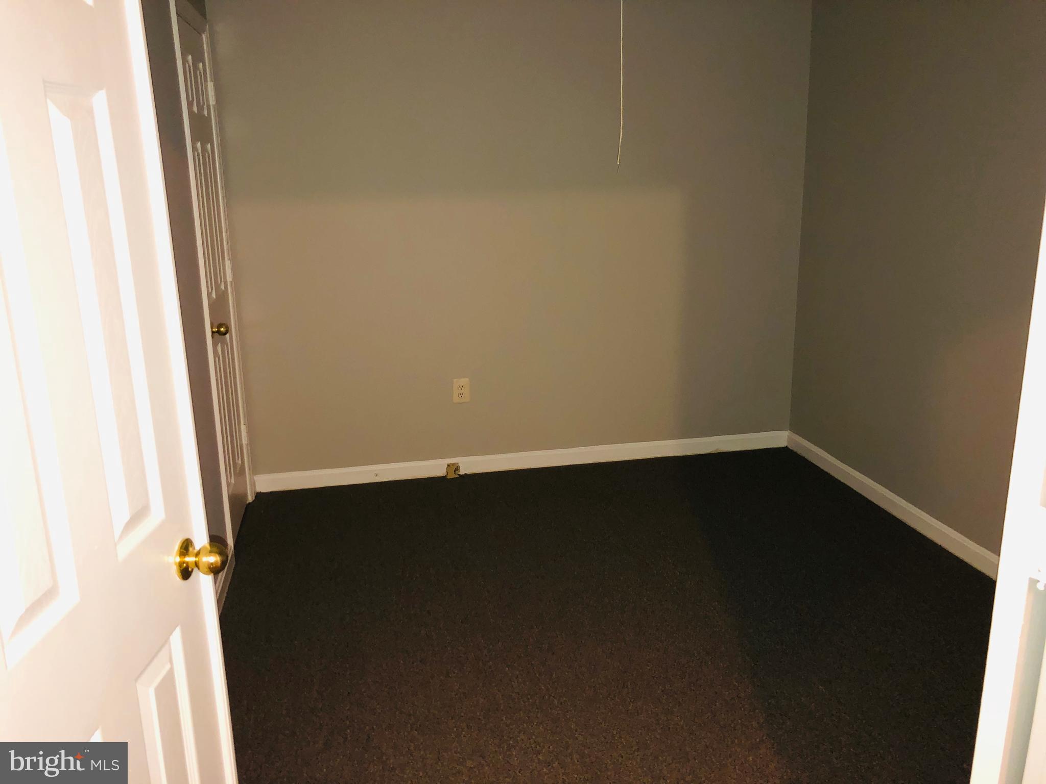 SUMMIT CREEK - Residential