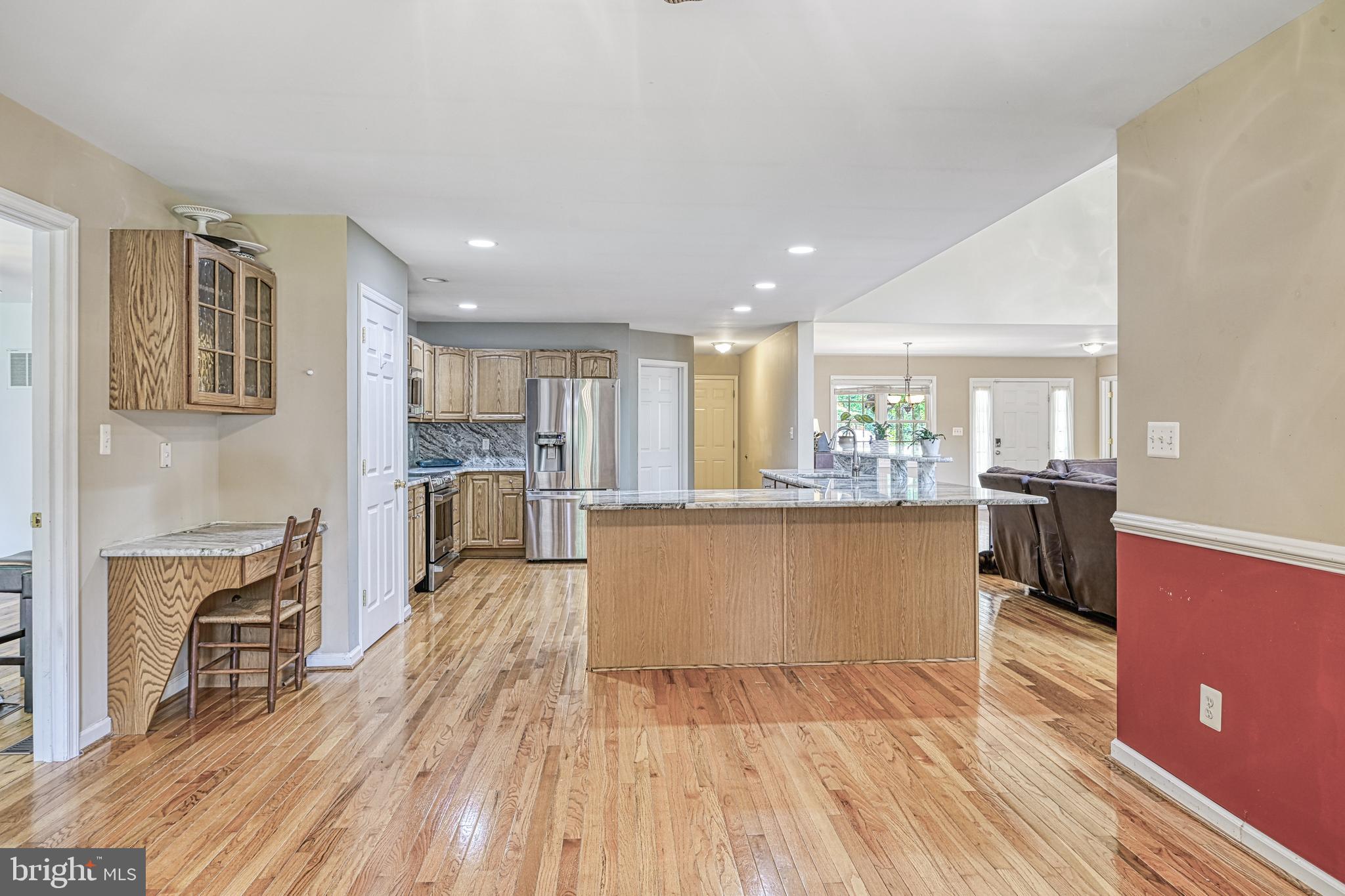 VALENTINE WOODS - Residential