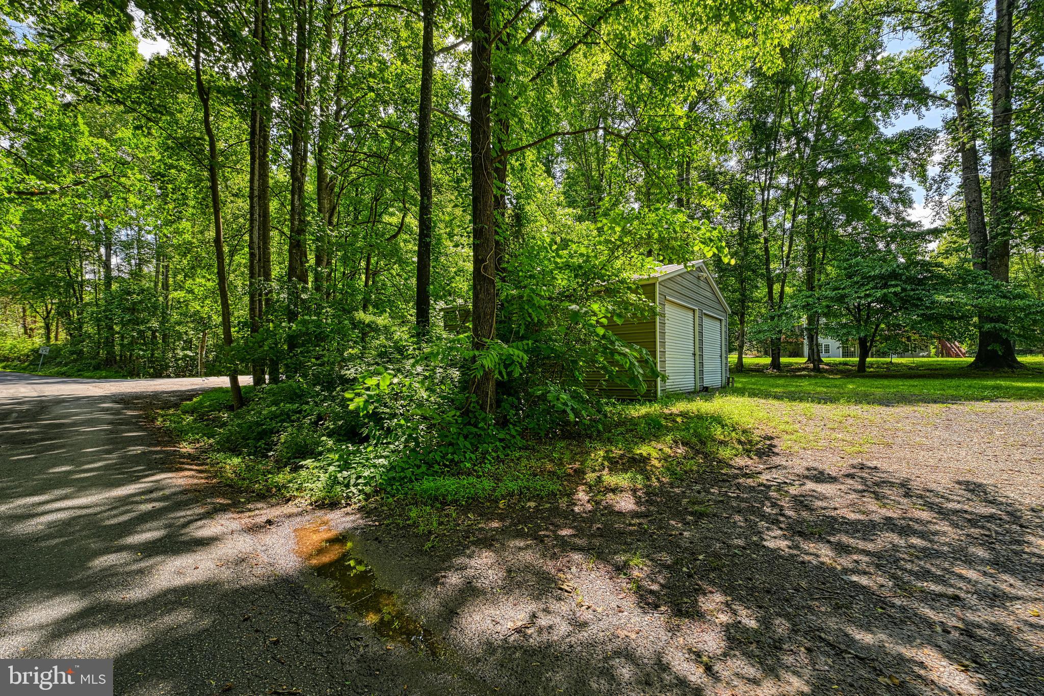 VALENTINE WOODS - Residential