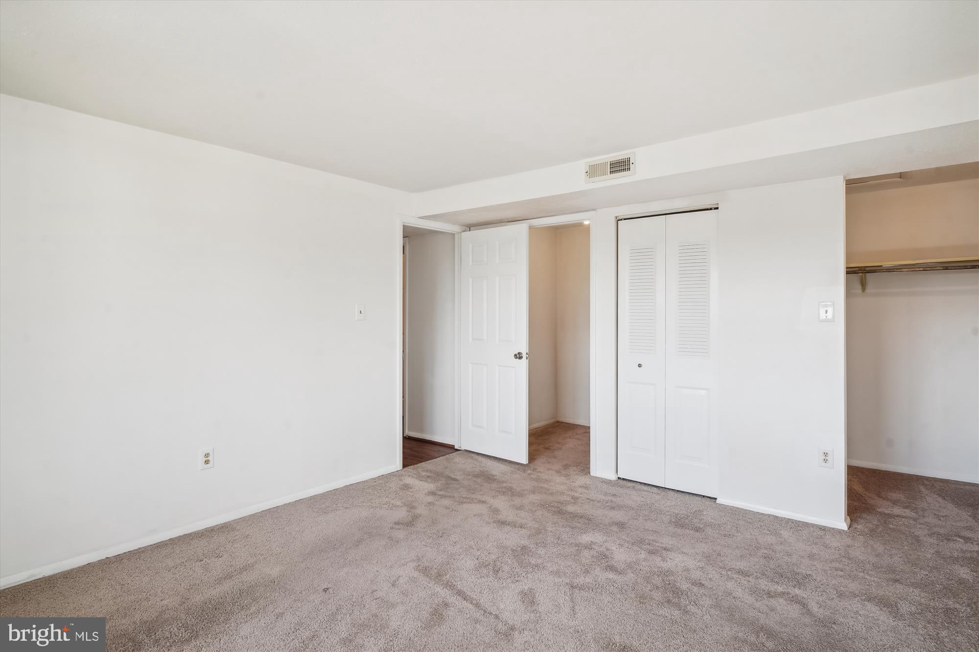 AMBERTOWNE - Residential