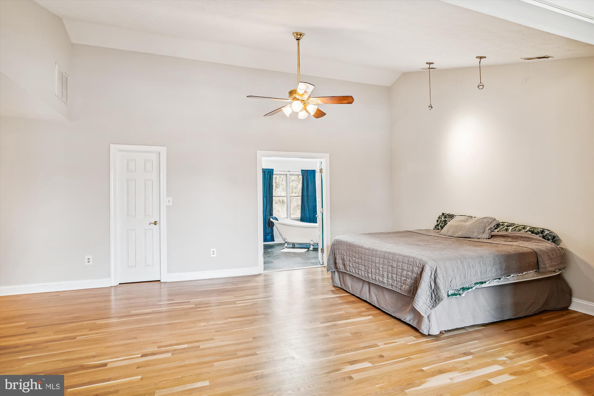 BRITTINGHAM - Residential