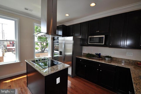 Townhouse For Rent - 1448 Sumwalt Court<br/> Baltimore City County, BALTIMORE, MD 21230