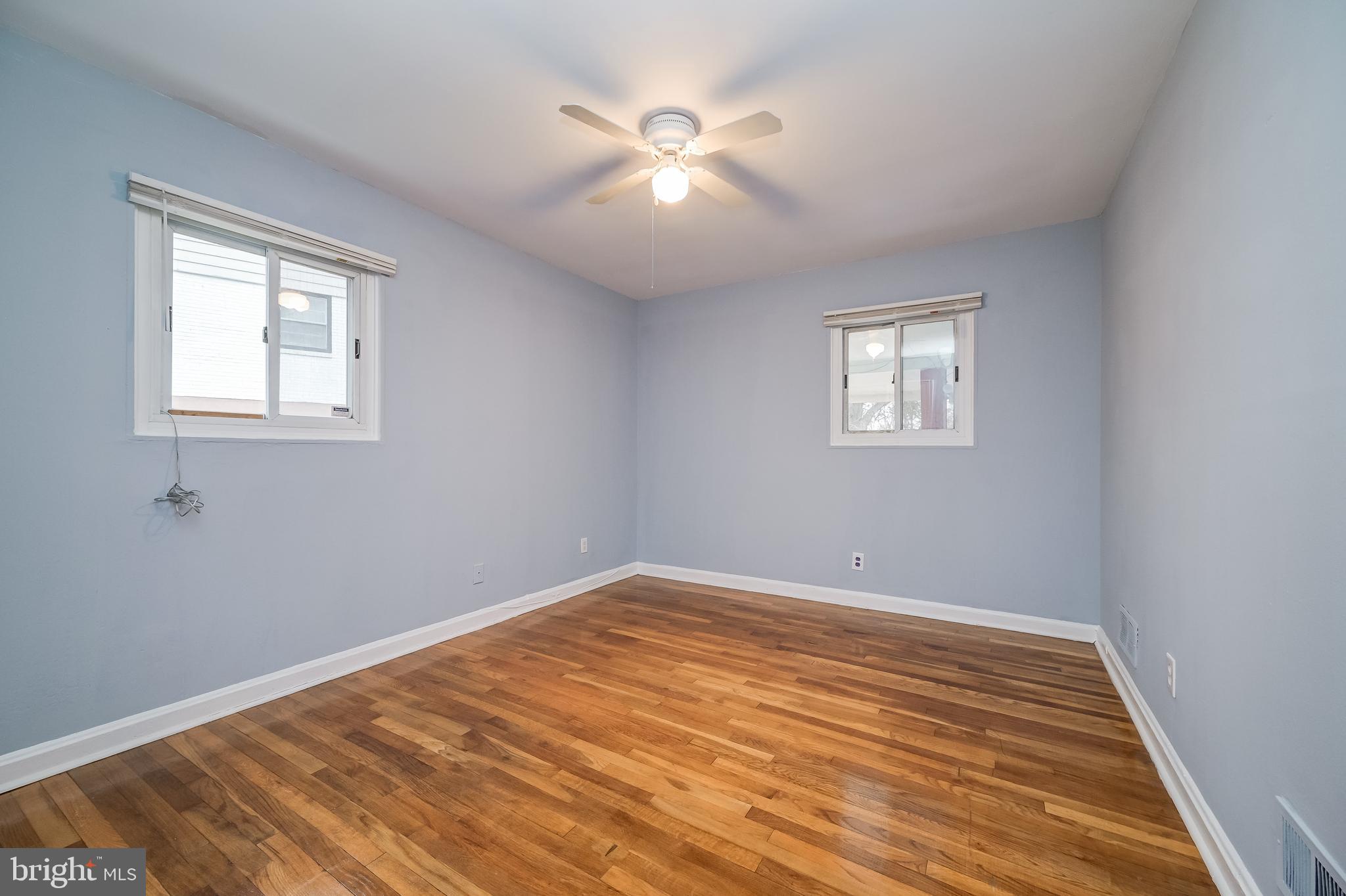 WHEATON WOODS - Residential