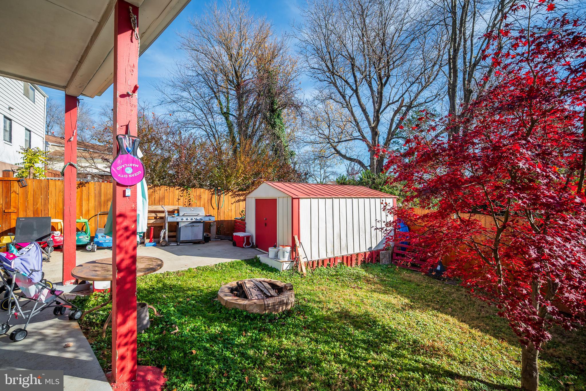 WHEATON WOODS - Residential