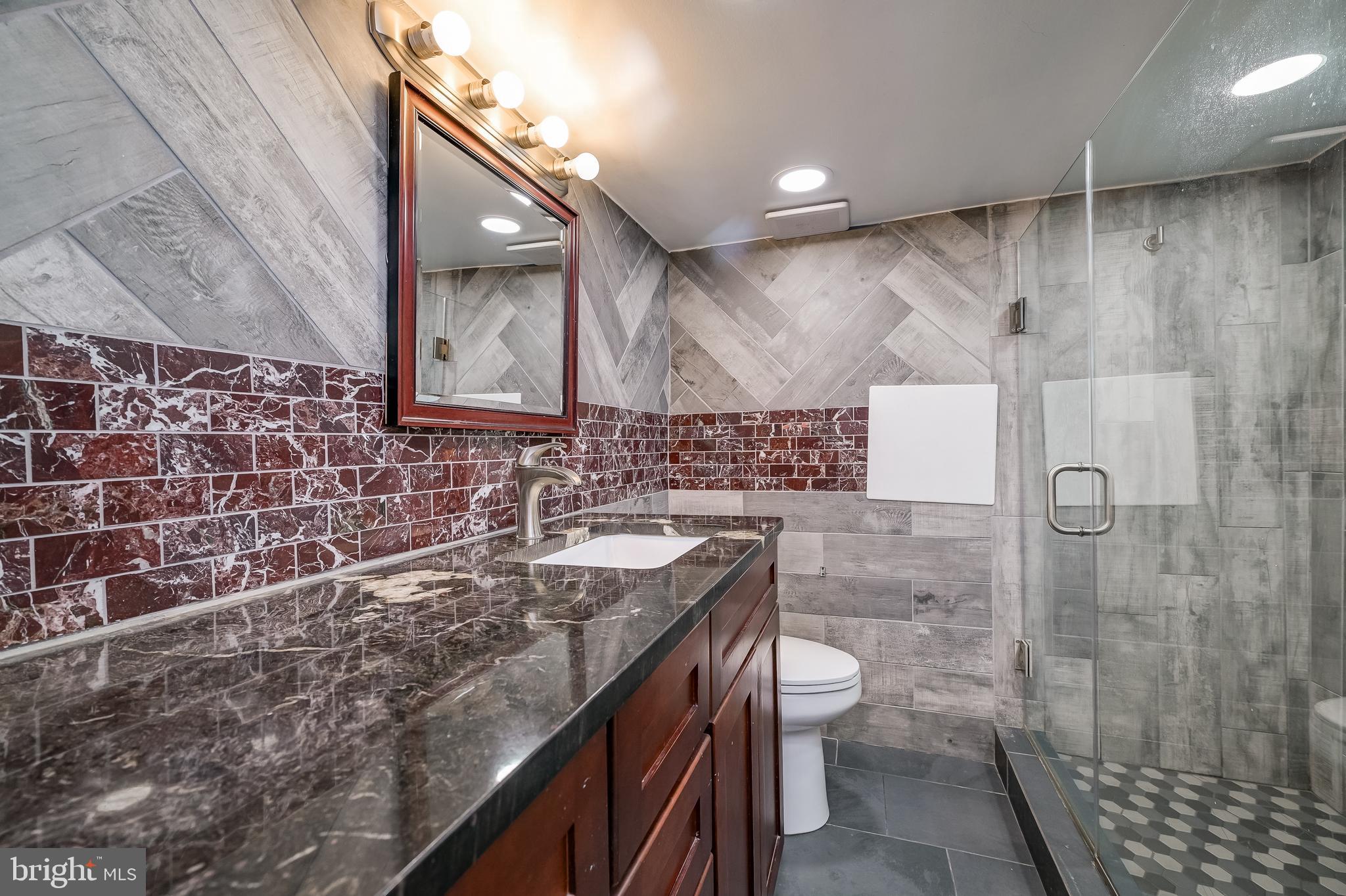 WHEATON WOODS - Residential