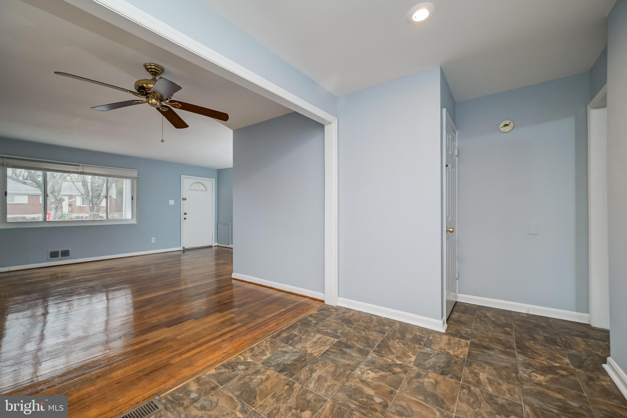 WHEATON WOODS - Residential