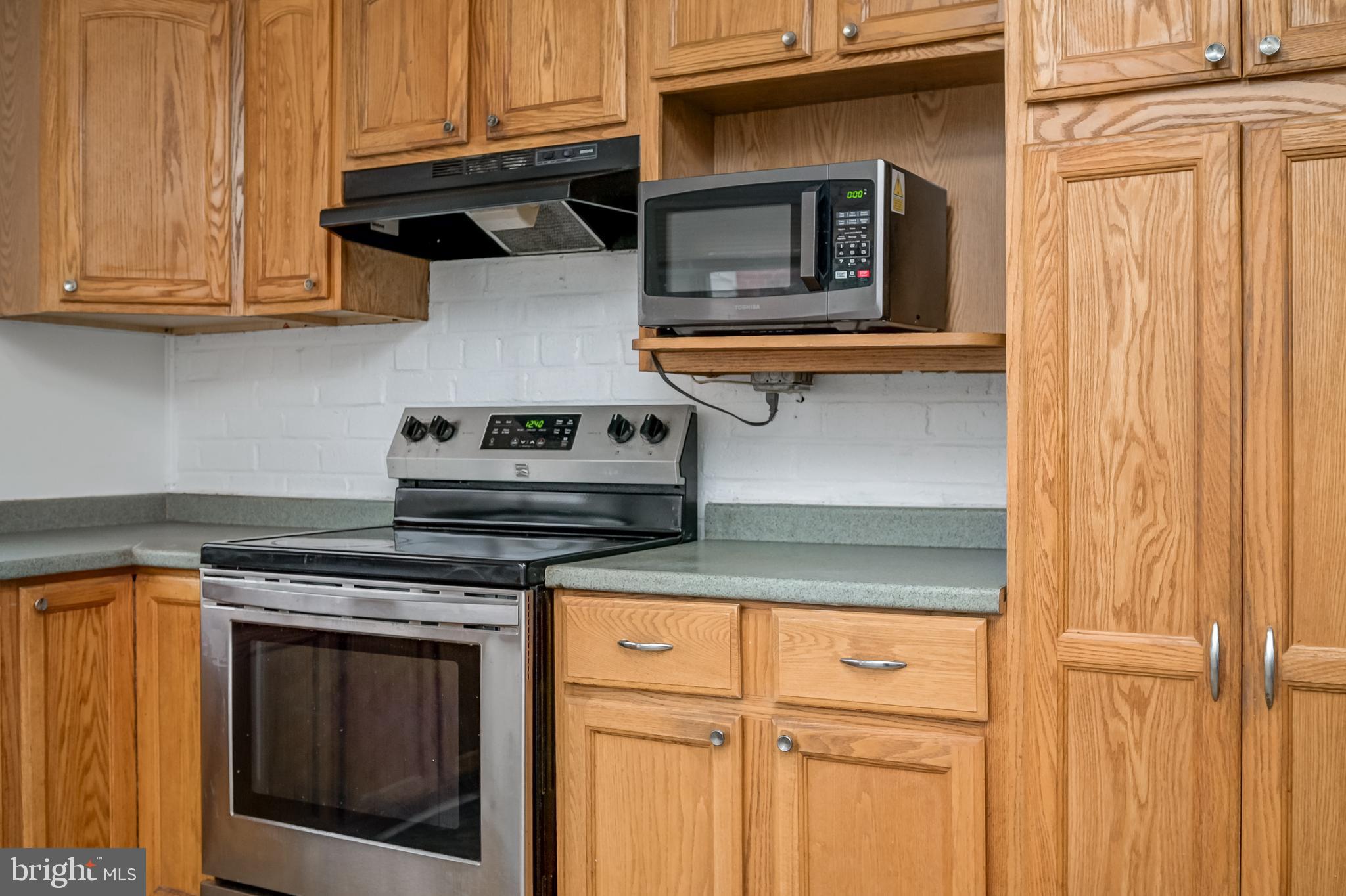 WHEATON WOODS - Residential