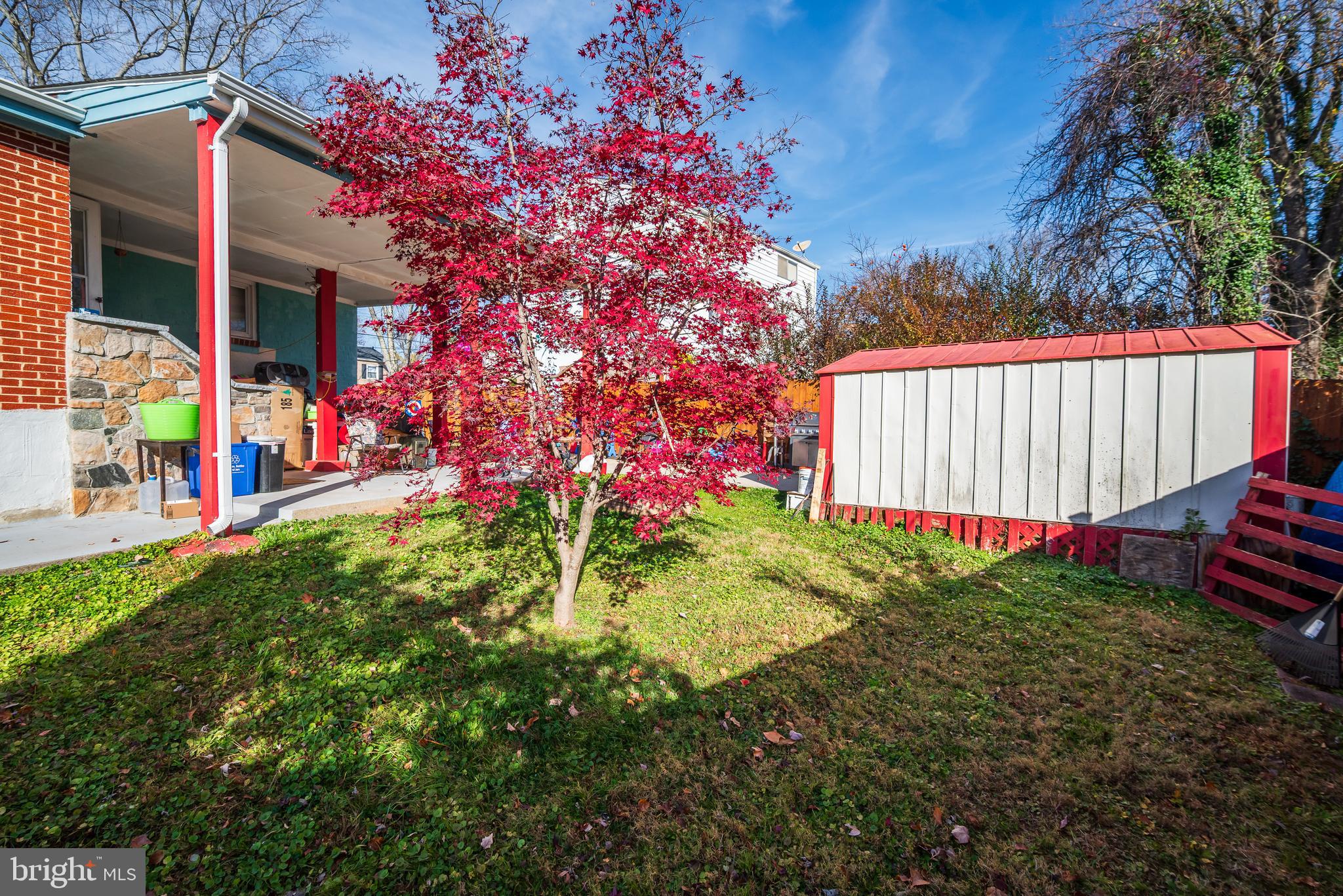 WHEATON WOODS - Residential