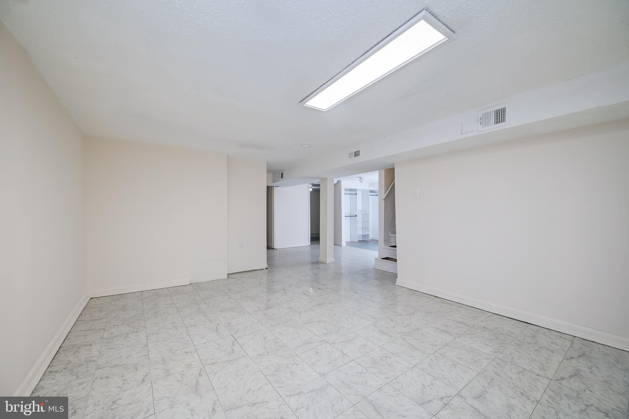 WHEATON WOODS - Residential