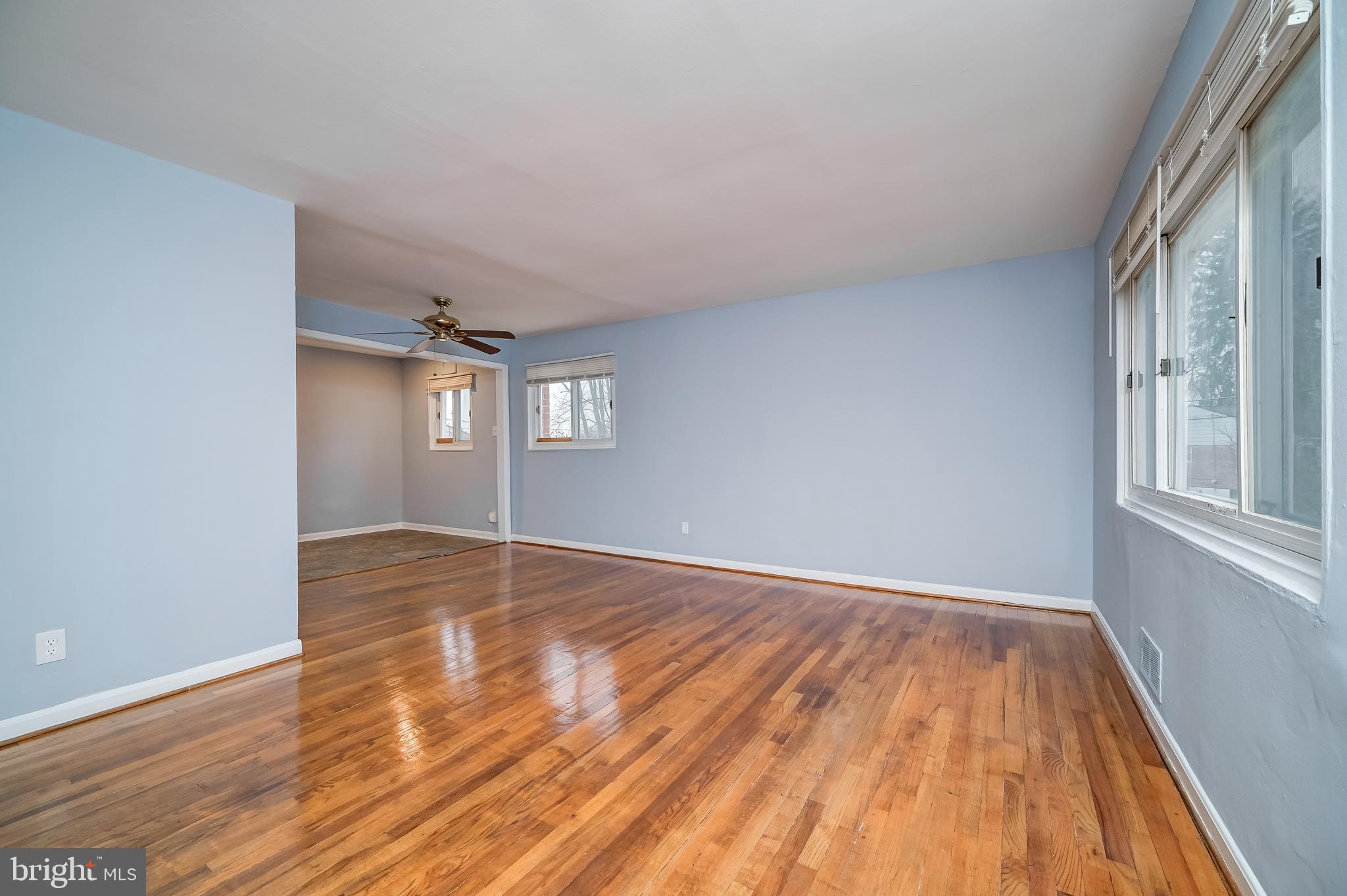 WHEATON WOODS - Residential