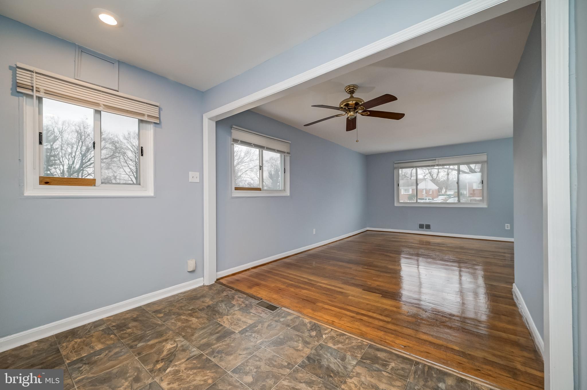 WHEATON WOODS - Residential