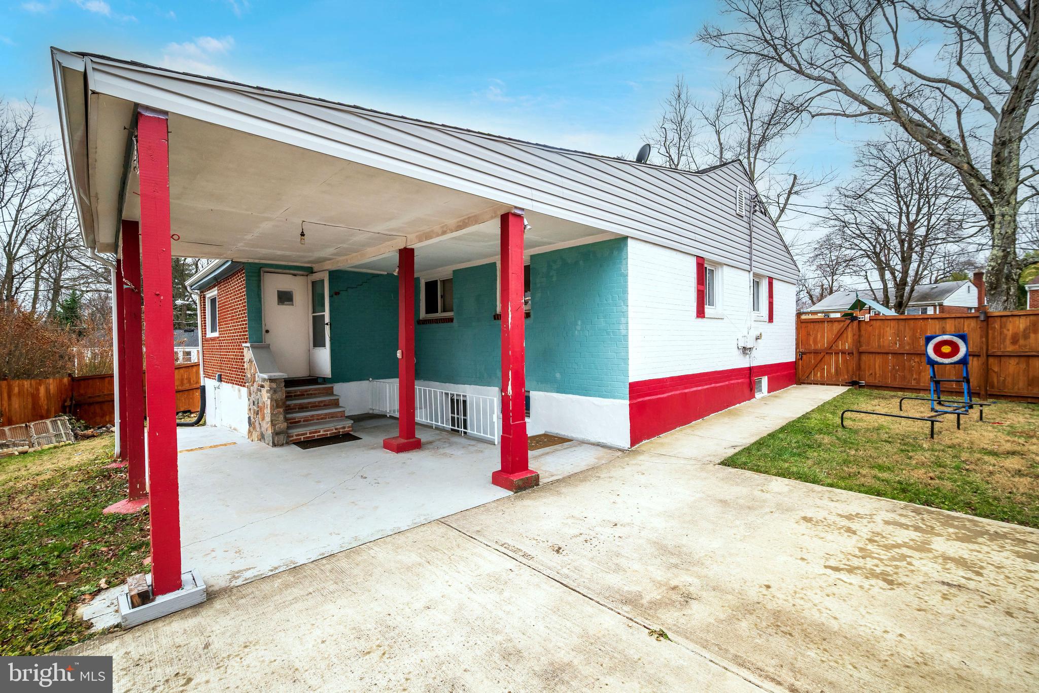 WHEATON WOODS - Residential