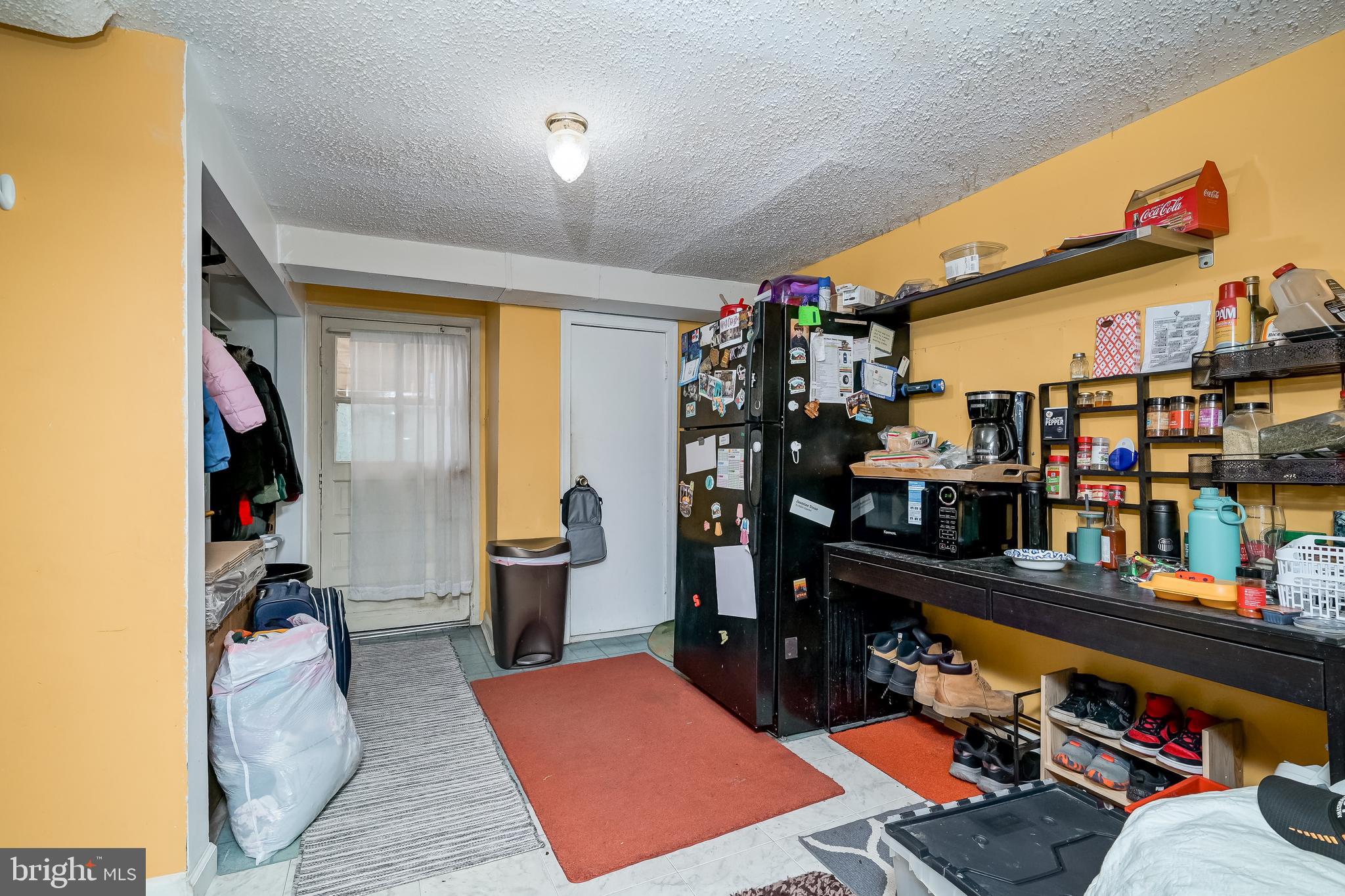 WHEATON WOODS - Residential