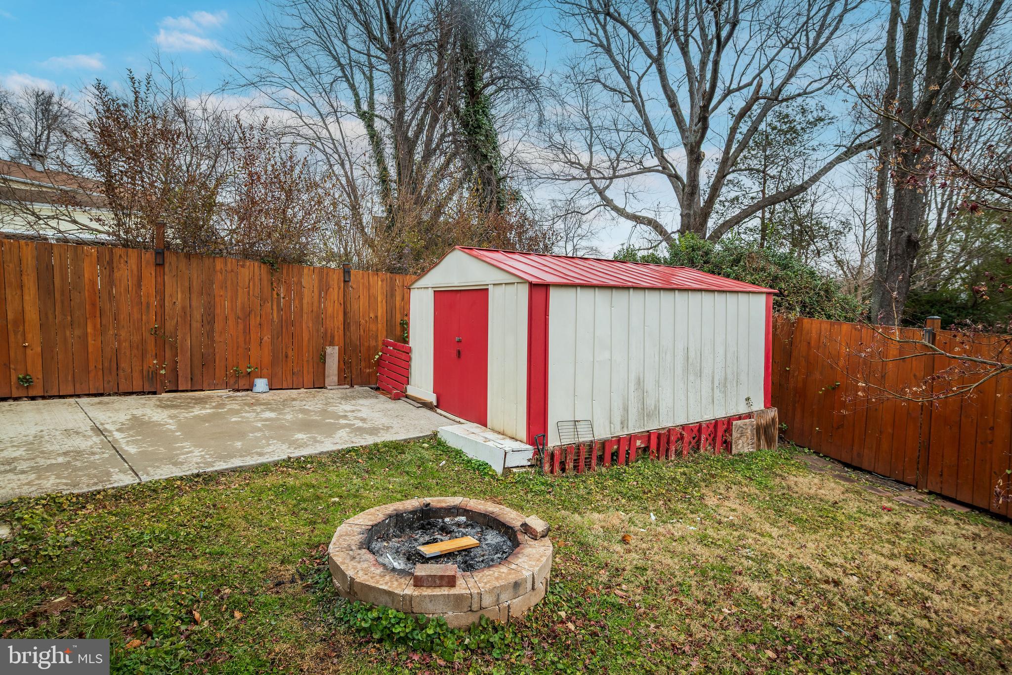 WHEATON WOODS - Residential