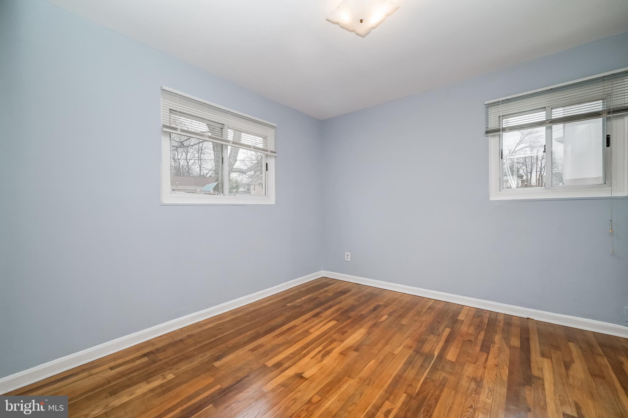 WHEATON WOODS - Residential