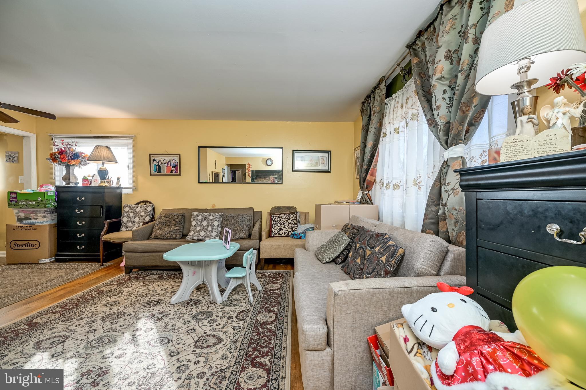 WHEATON WOODS - Residential