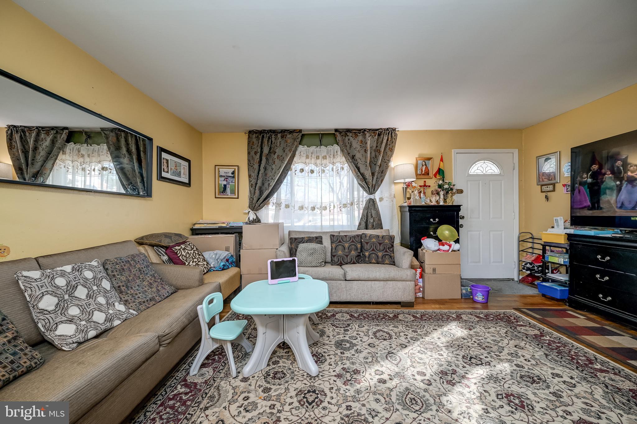 WHEATON WOODS - Residential