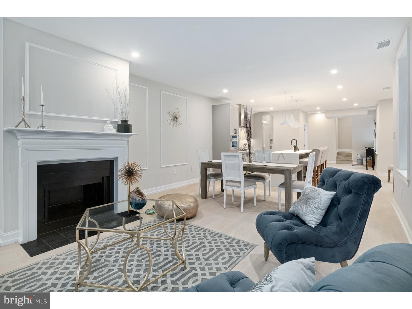 WASHINGTON SQ WEST - Residential