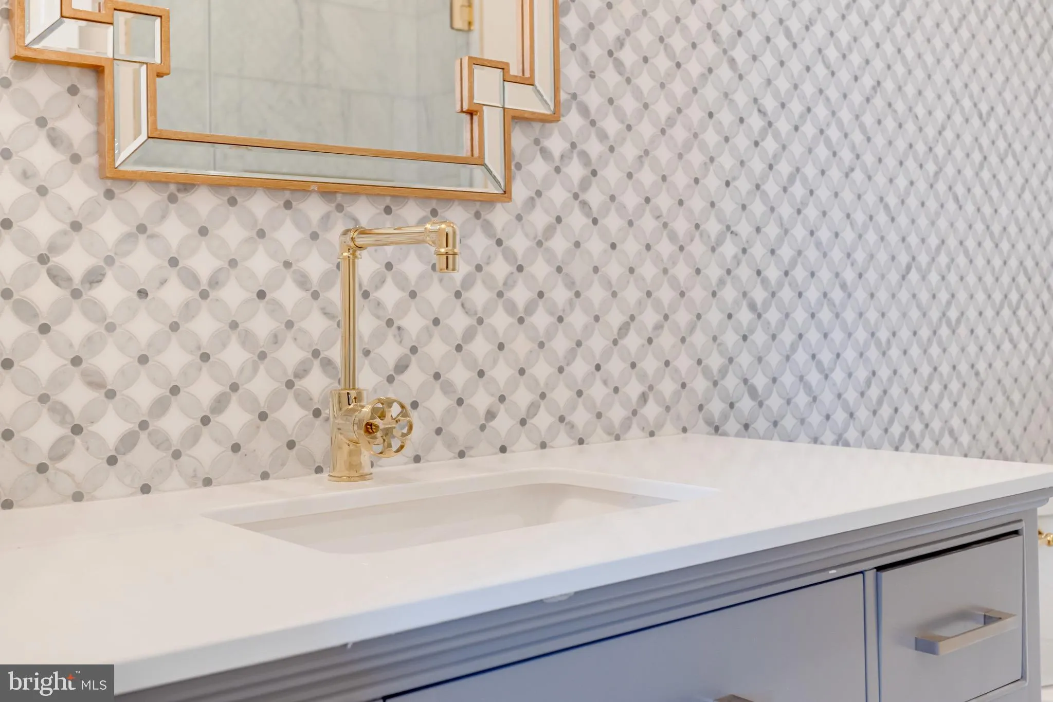 Lutherville Timonium, Maryland 21093, United States, 5 Bedrooms Bedrooms, ,5 BathroomsBathrooms,Residential,Contingent,204558