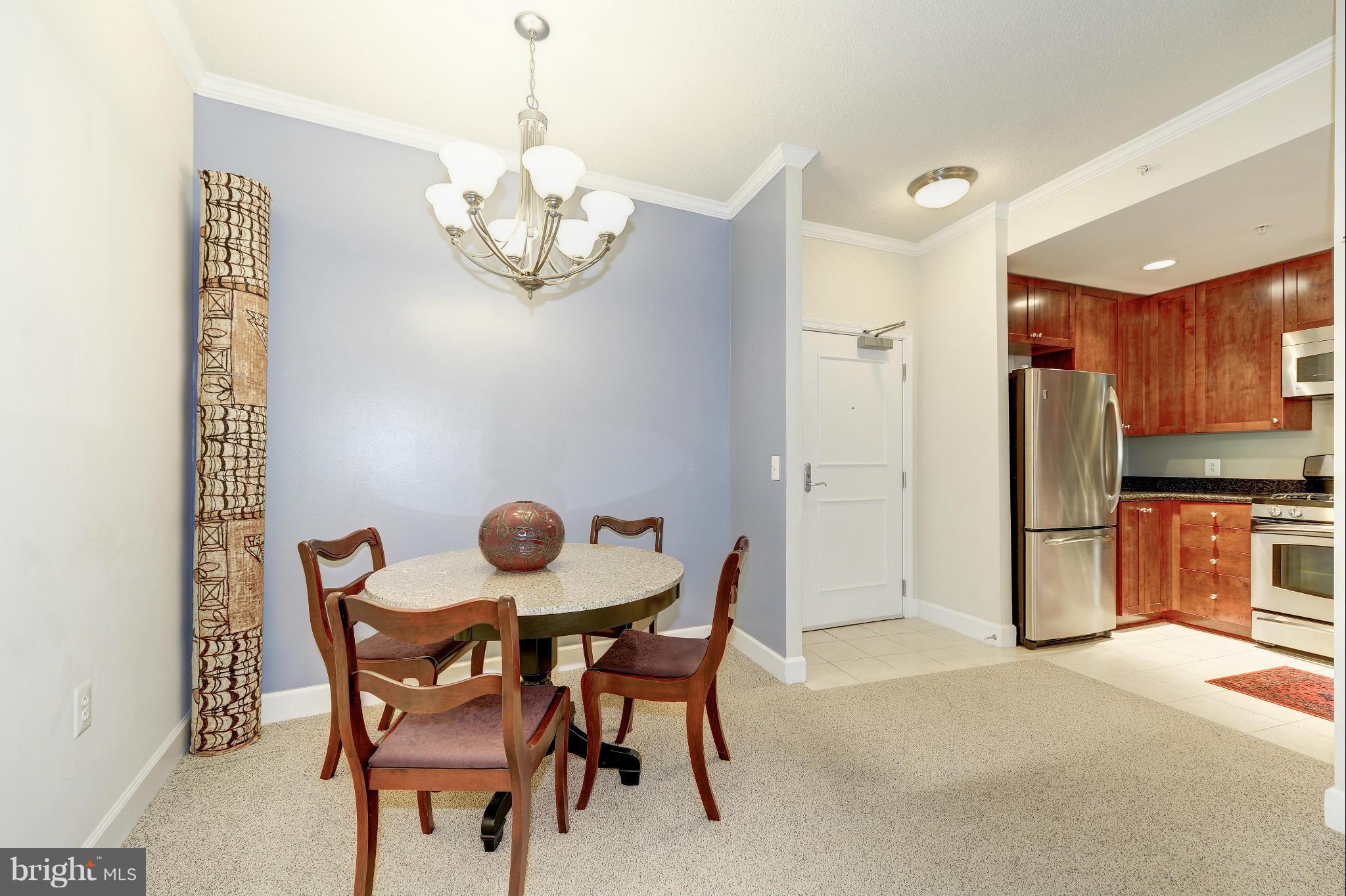 ECLIPSE ON CENTER PARK - Residential