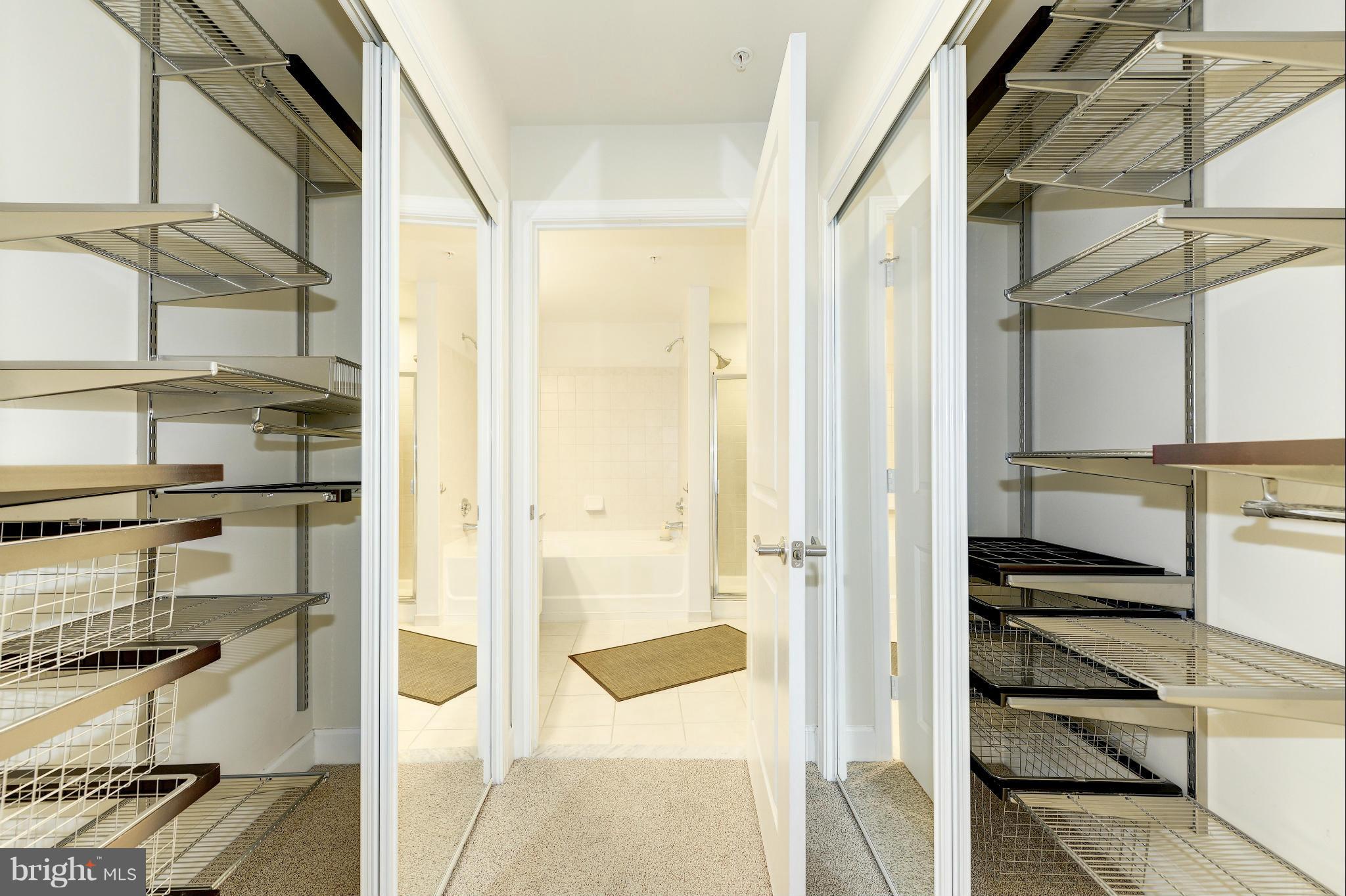 ECLIPSE ON CENTER PARK - Residential