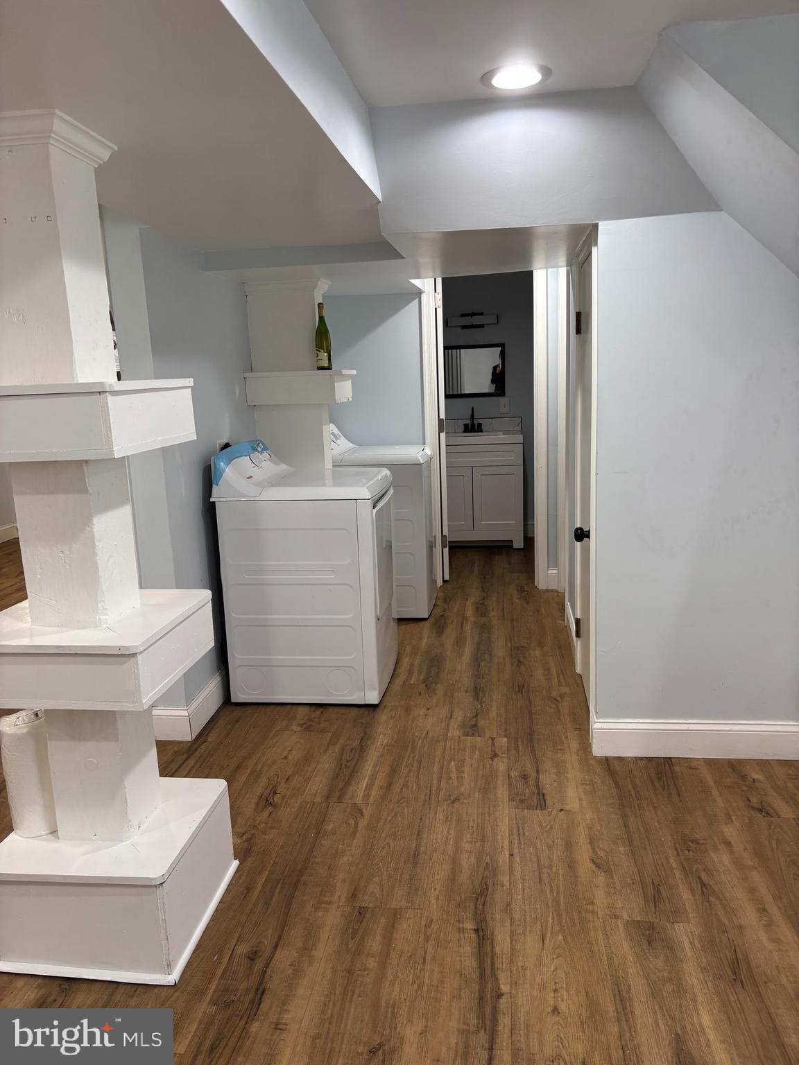 ROSEDALE - Residential