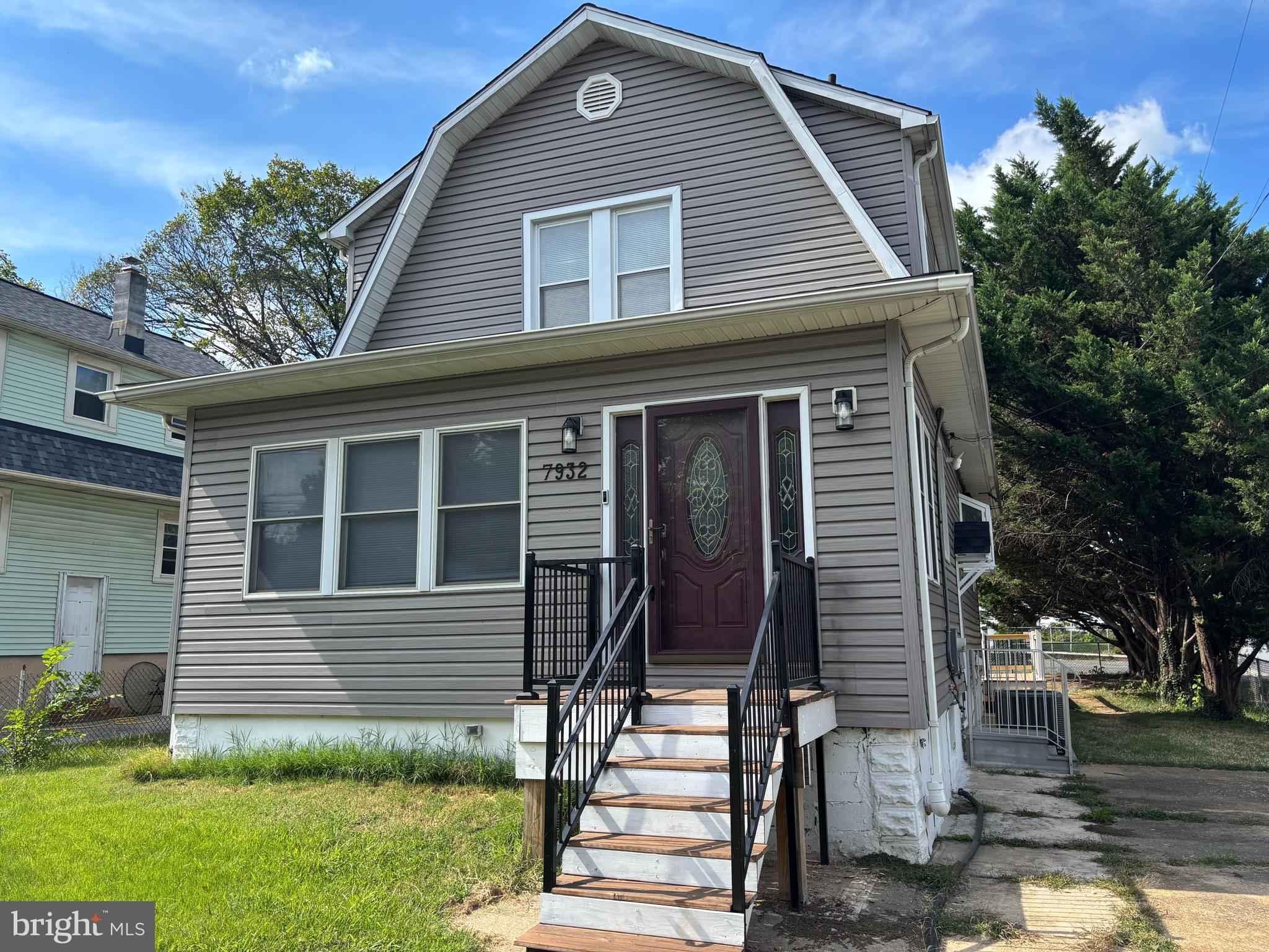 ROSEDALE - Residential