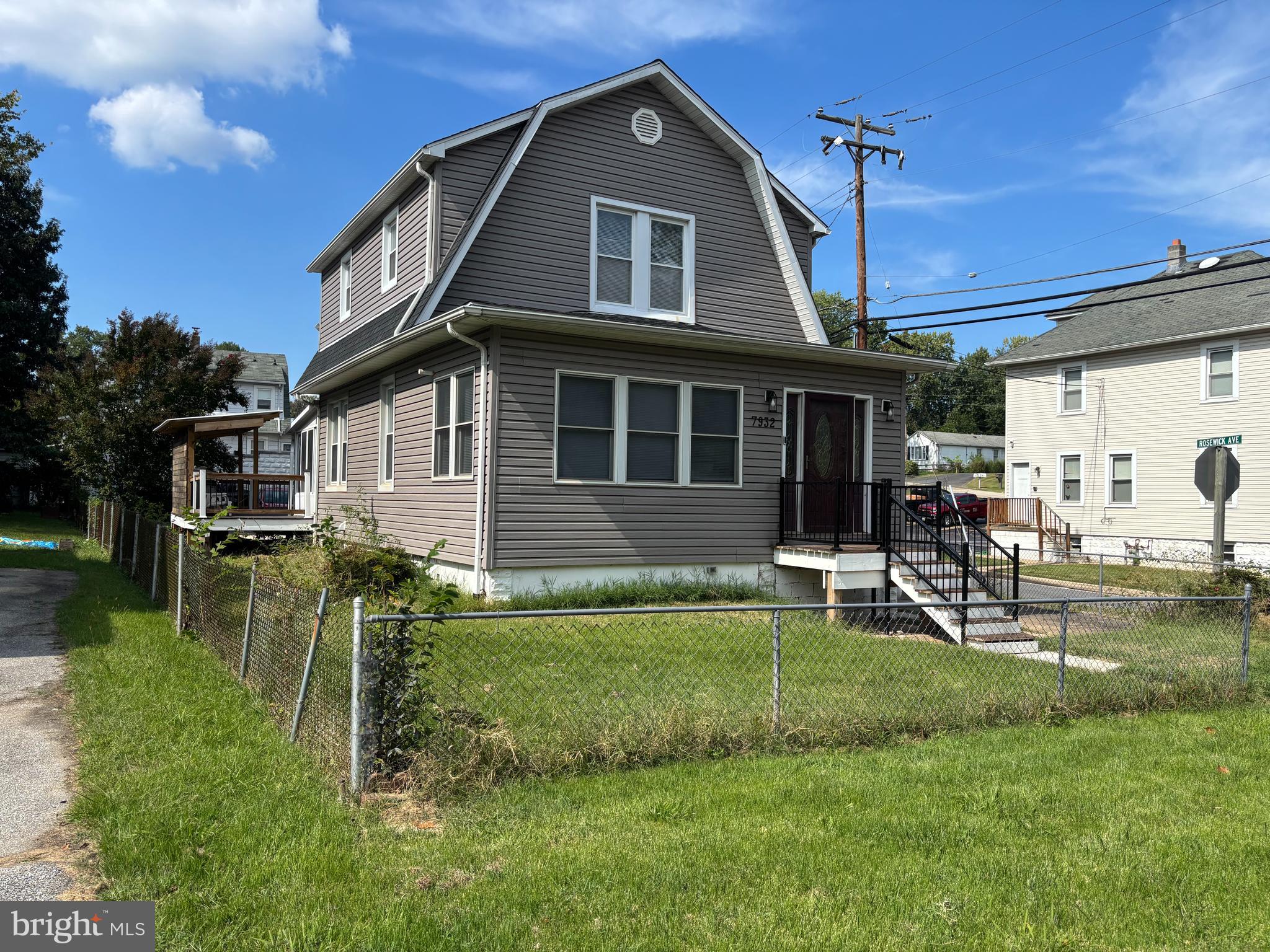 ROSEDALE - Residential