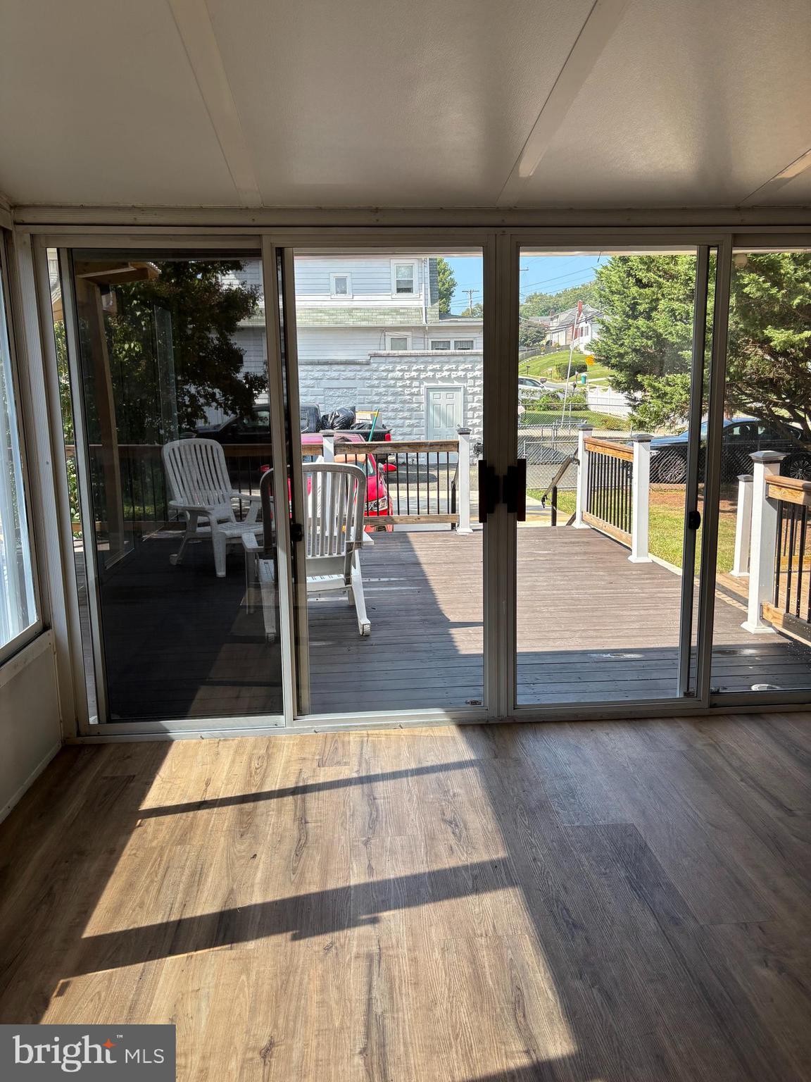 ROSEDALE - Residential