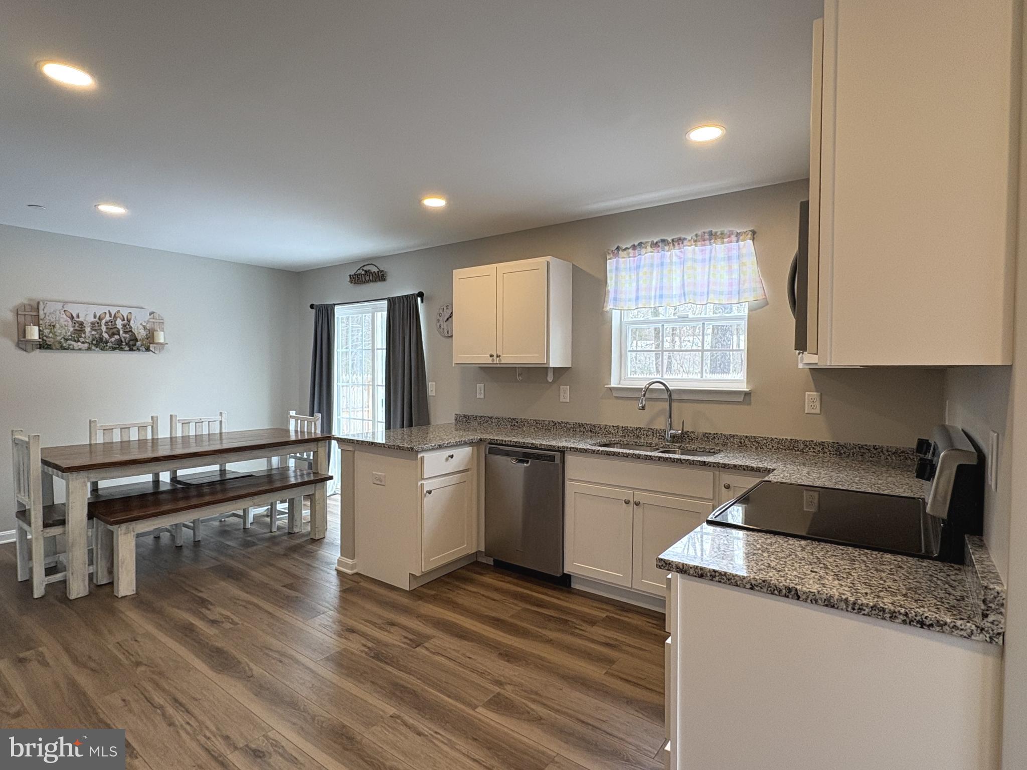 CHAR NOR MANOR - Residential