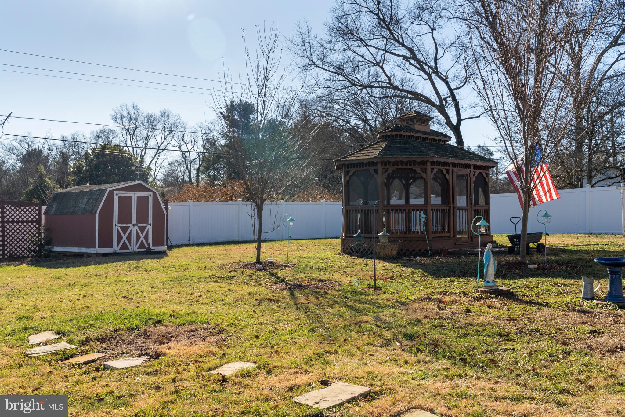 FAIRMONT - Residential