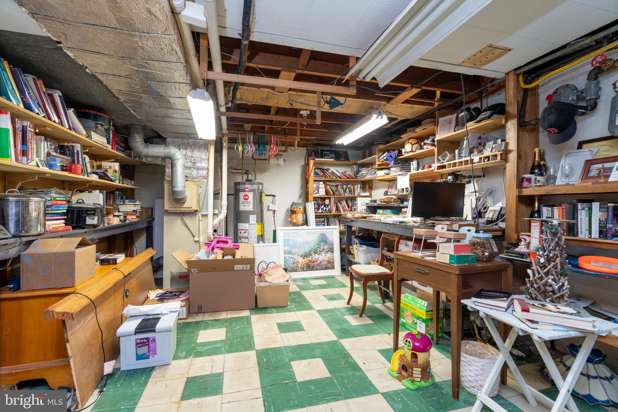 FAIRMONT - Residential