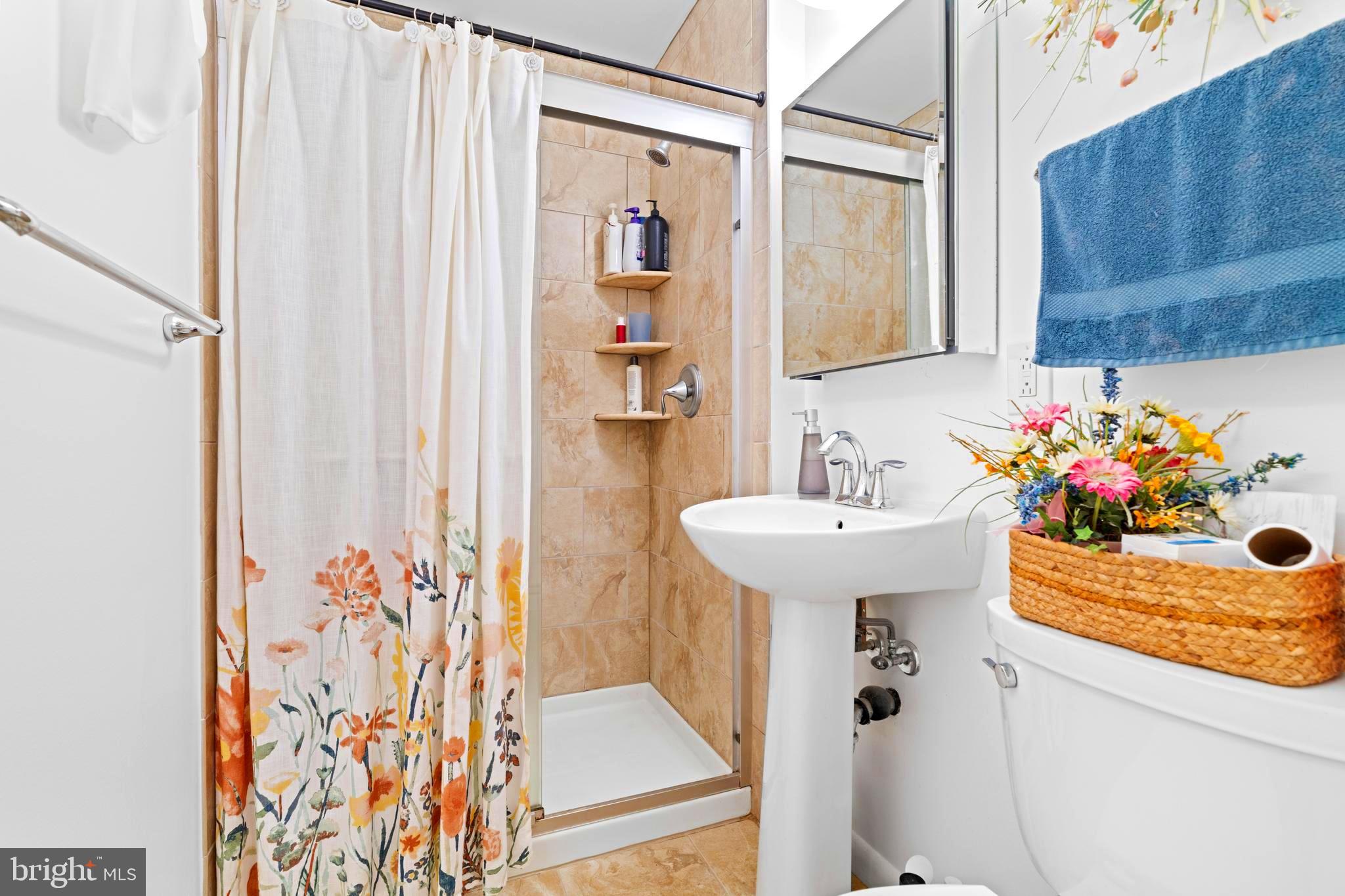 FAIRMONT - Residential