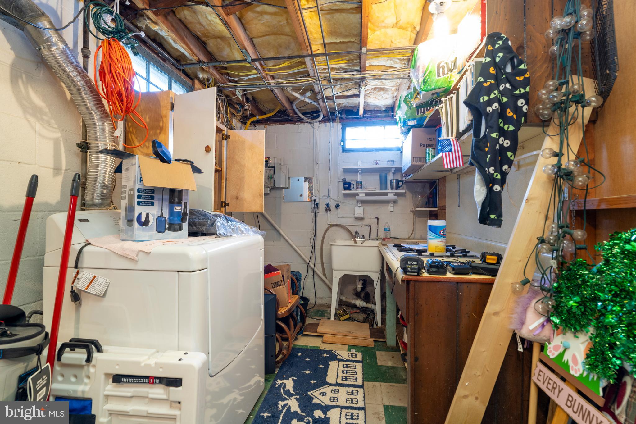 FAIRMONT - Residential