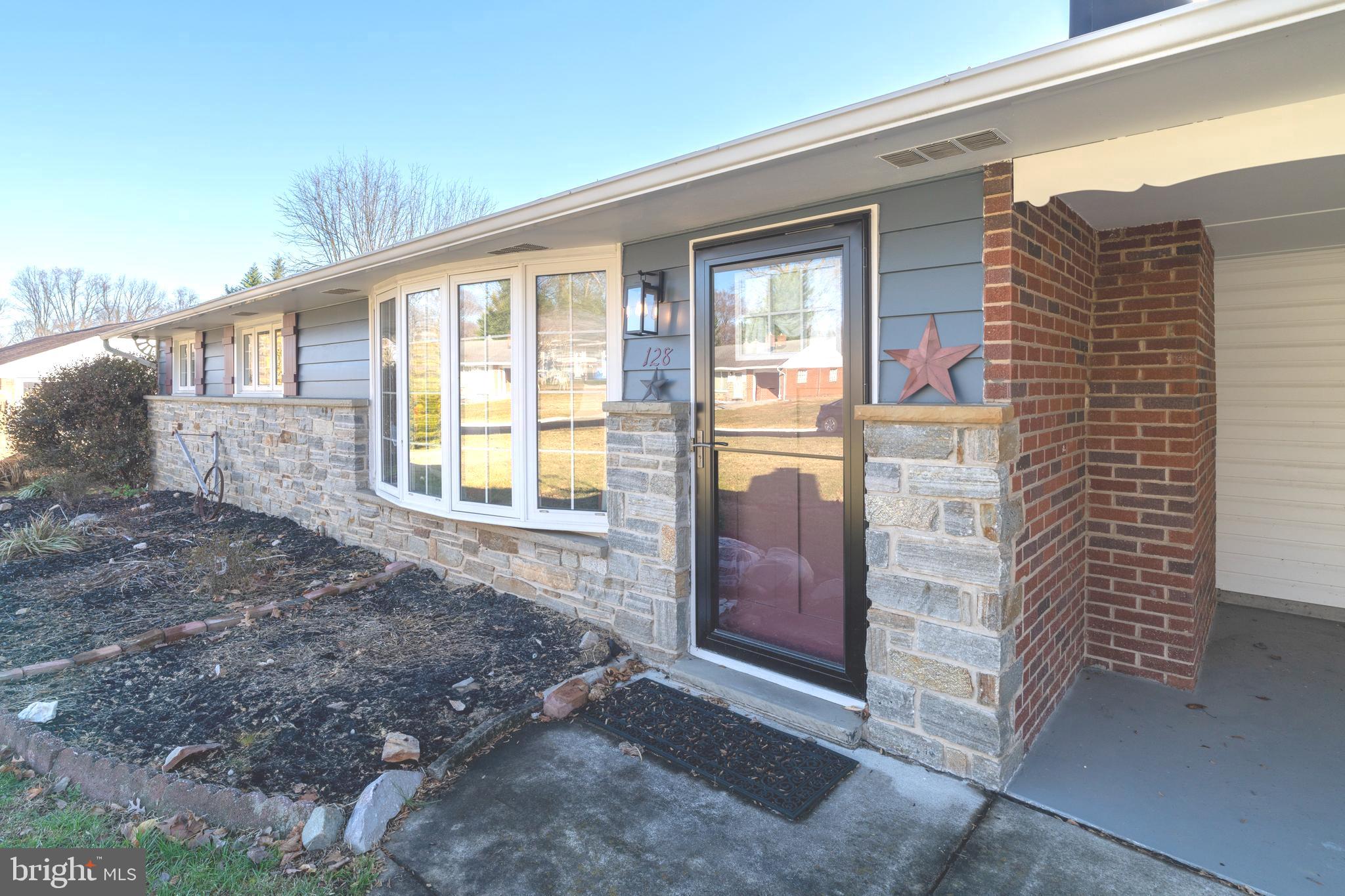 FAIRMONT - Residential