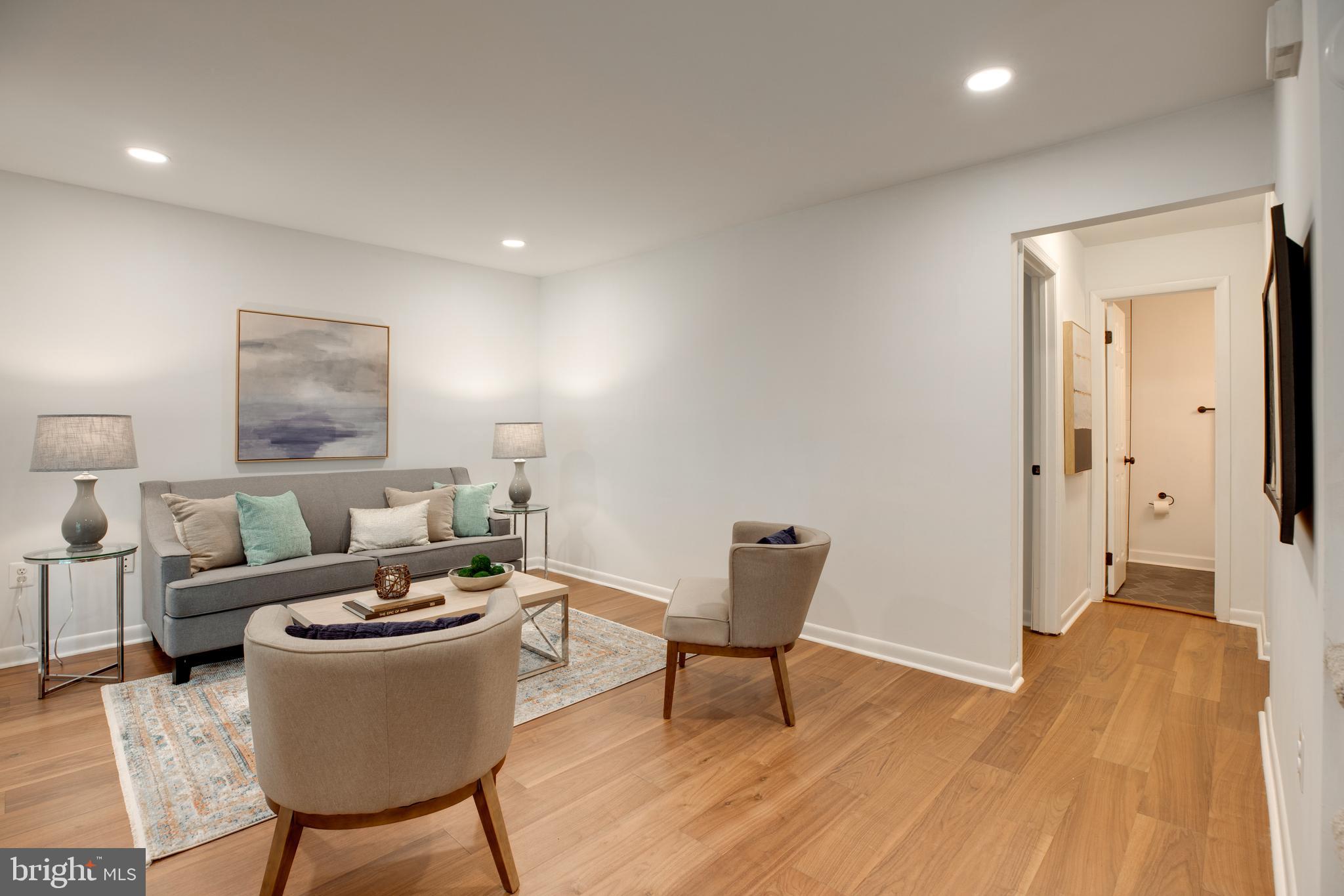 DALE CITY - Residential