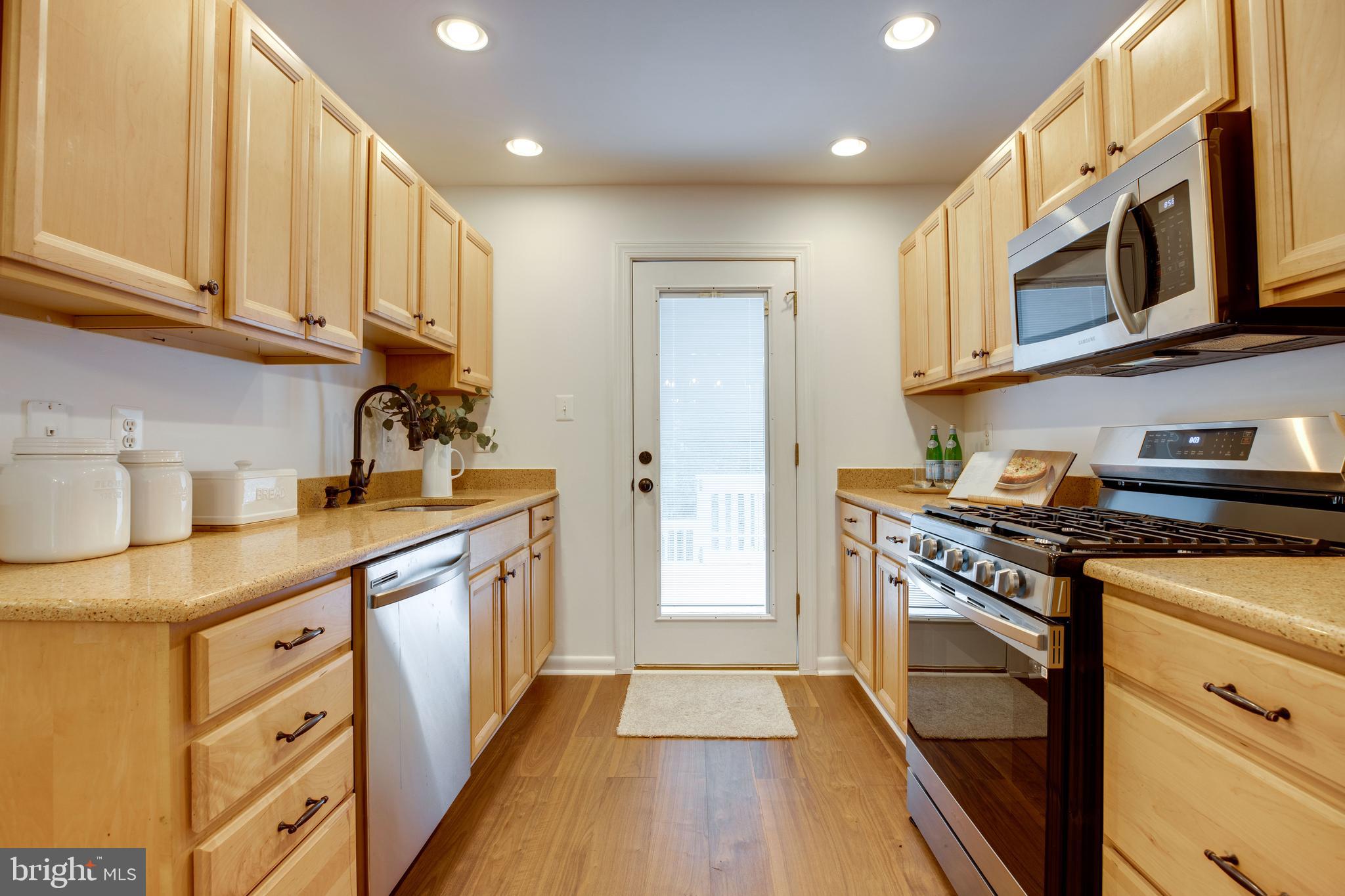 DALE CITY - Residential