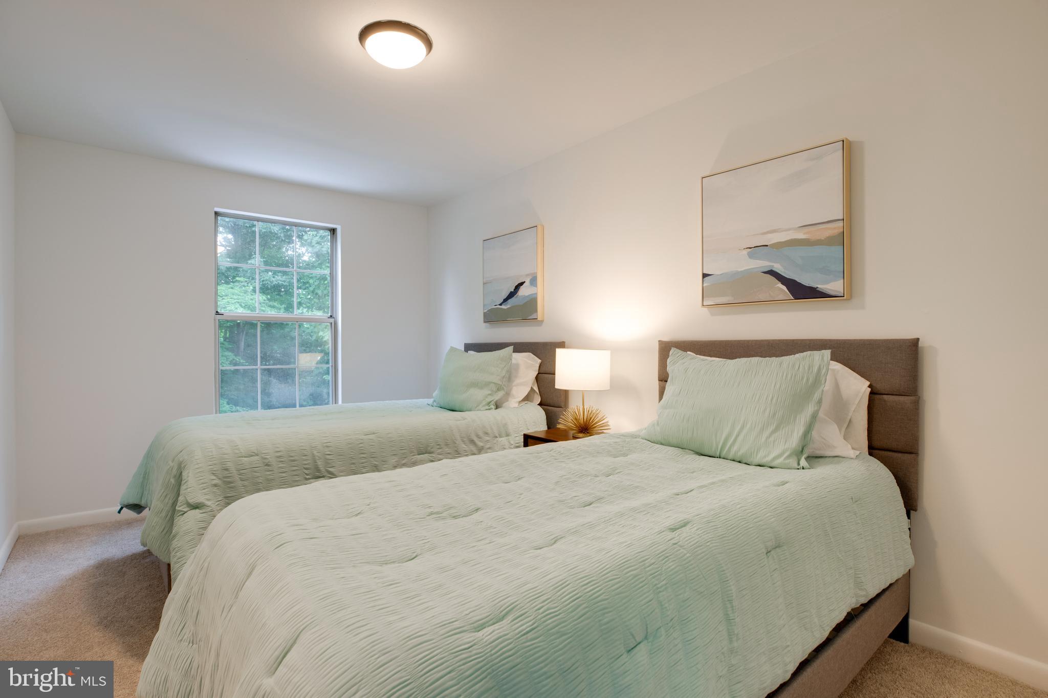 DALE CITY - Residential