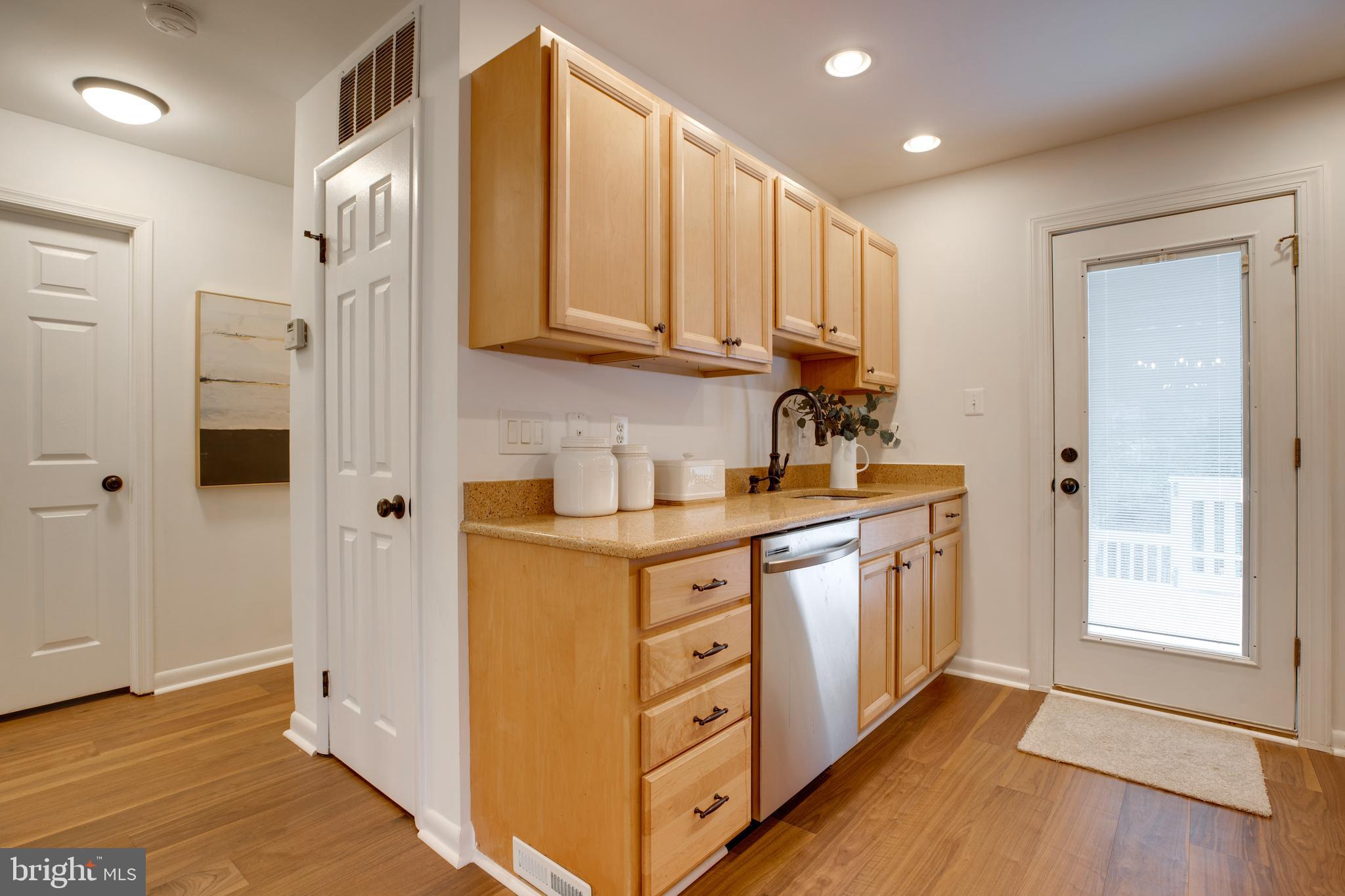 DALE CITY - Residential