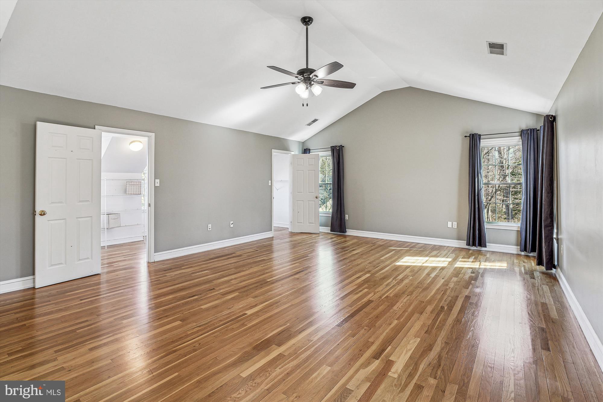 HUNTERS RIDGE - Residential