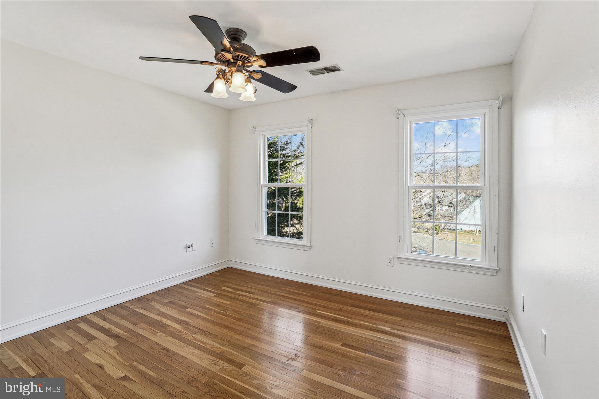 HUNTERS RIDGE - Residential