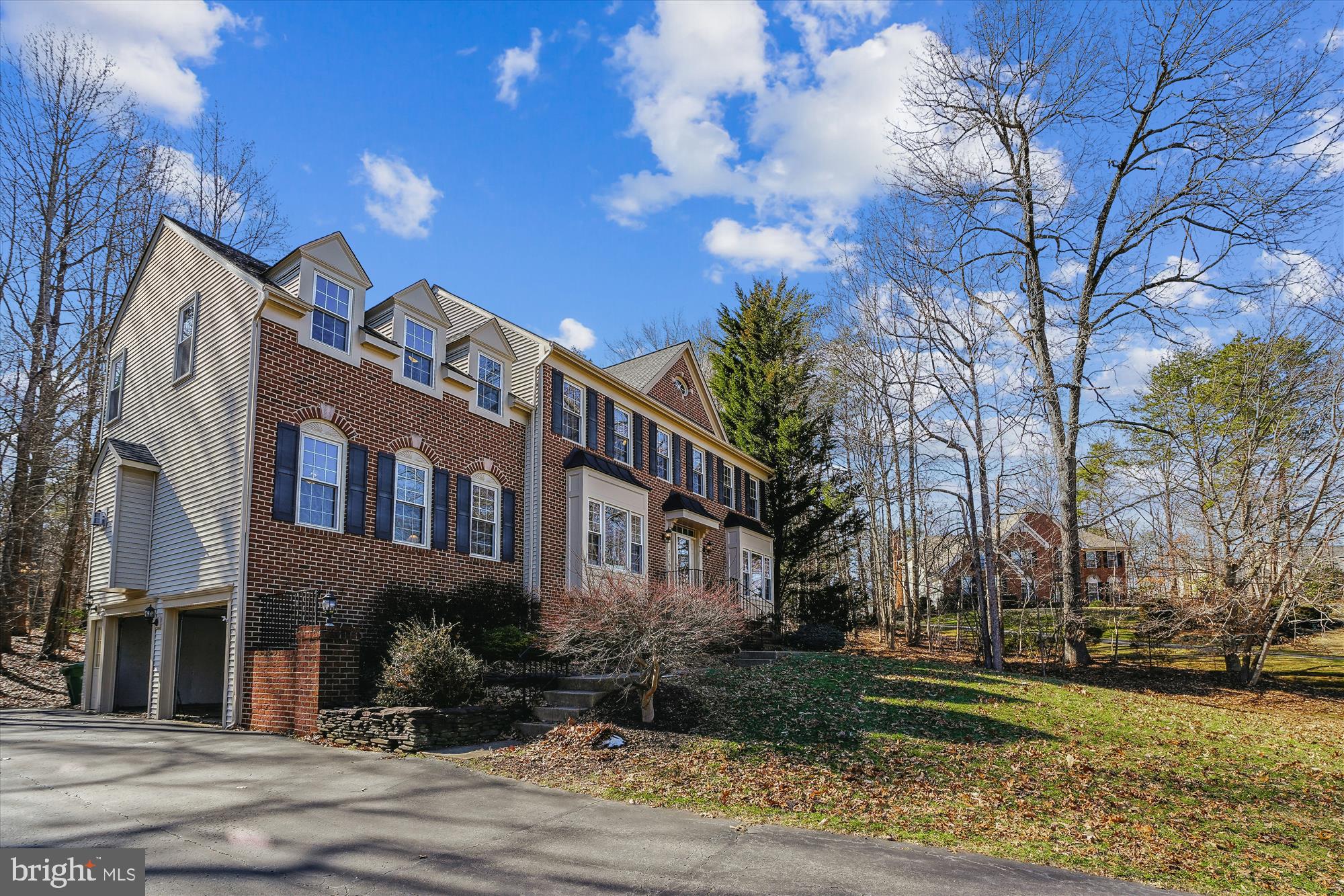 HUNTERS RIDGE - Residential