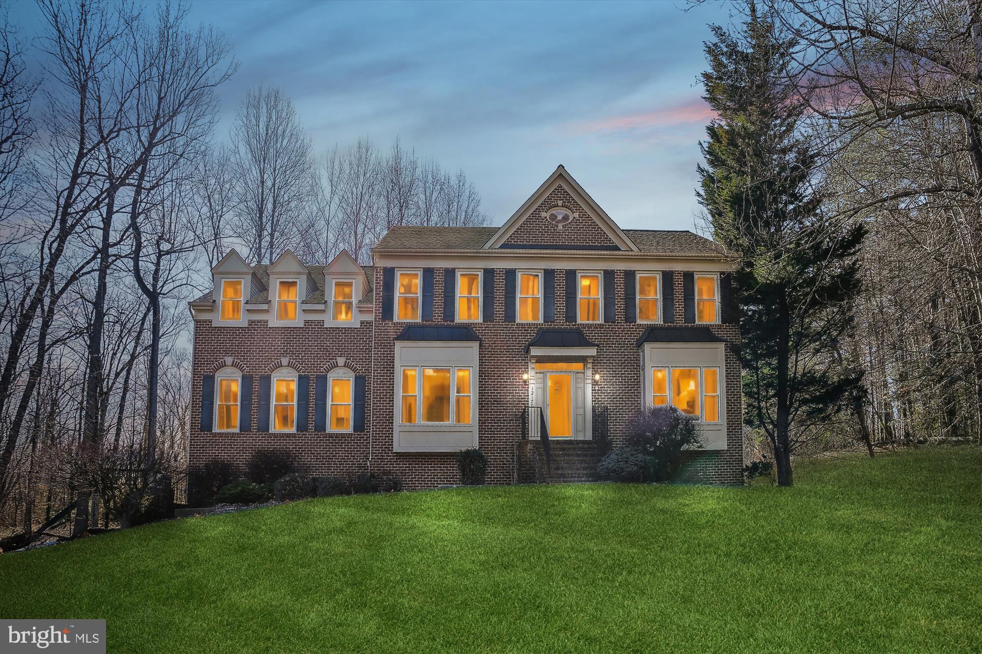 HUNTERS RIDGE - Residential